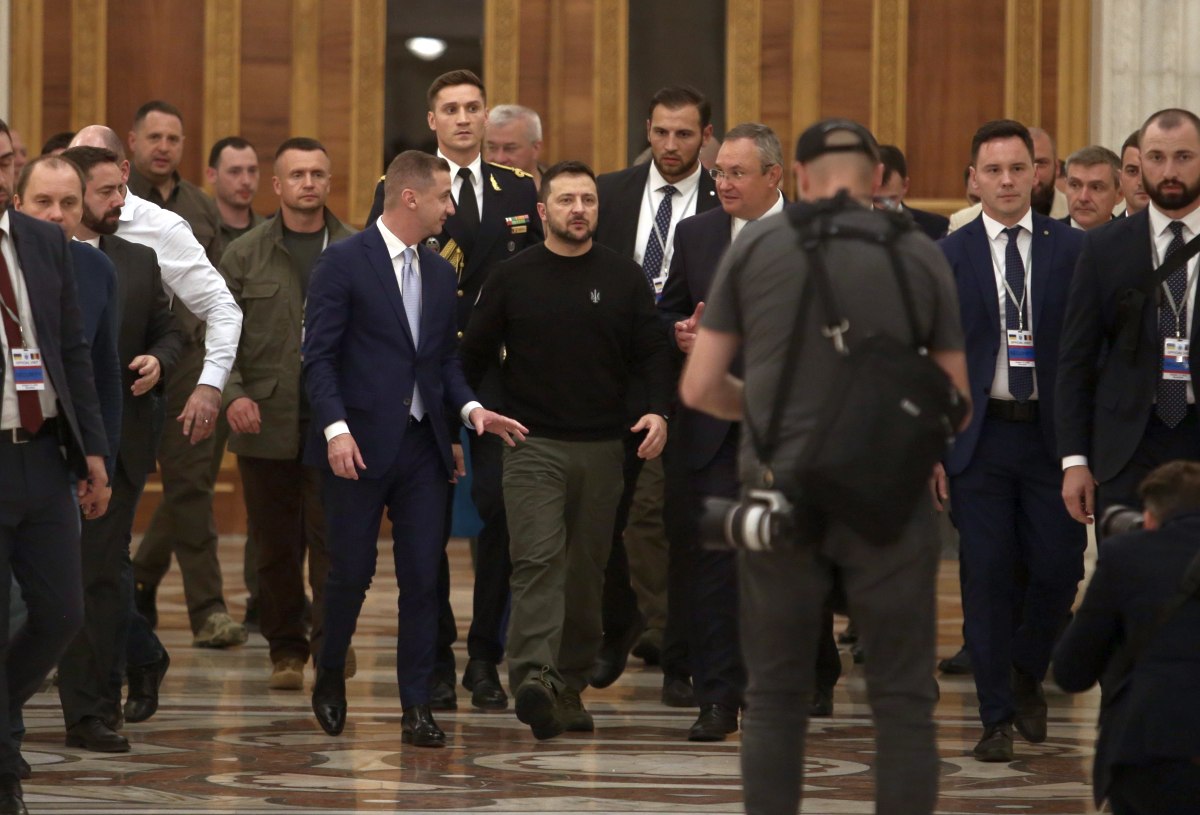 Zelenski, vizită în România. Președintele ucrainean a mers la Cotroceni, la Parlament și la Guvern