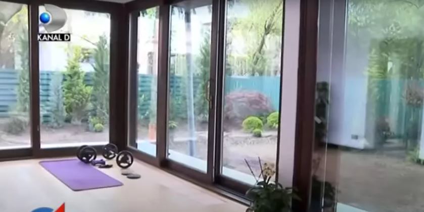 Imagini din casa Cristinei Bâtlan. De ce a amenajat locuința în stil japonez: „M-am gândit că eu în altă viață am fost asiatică”