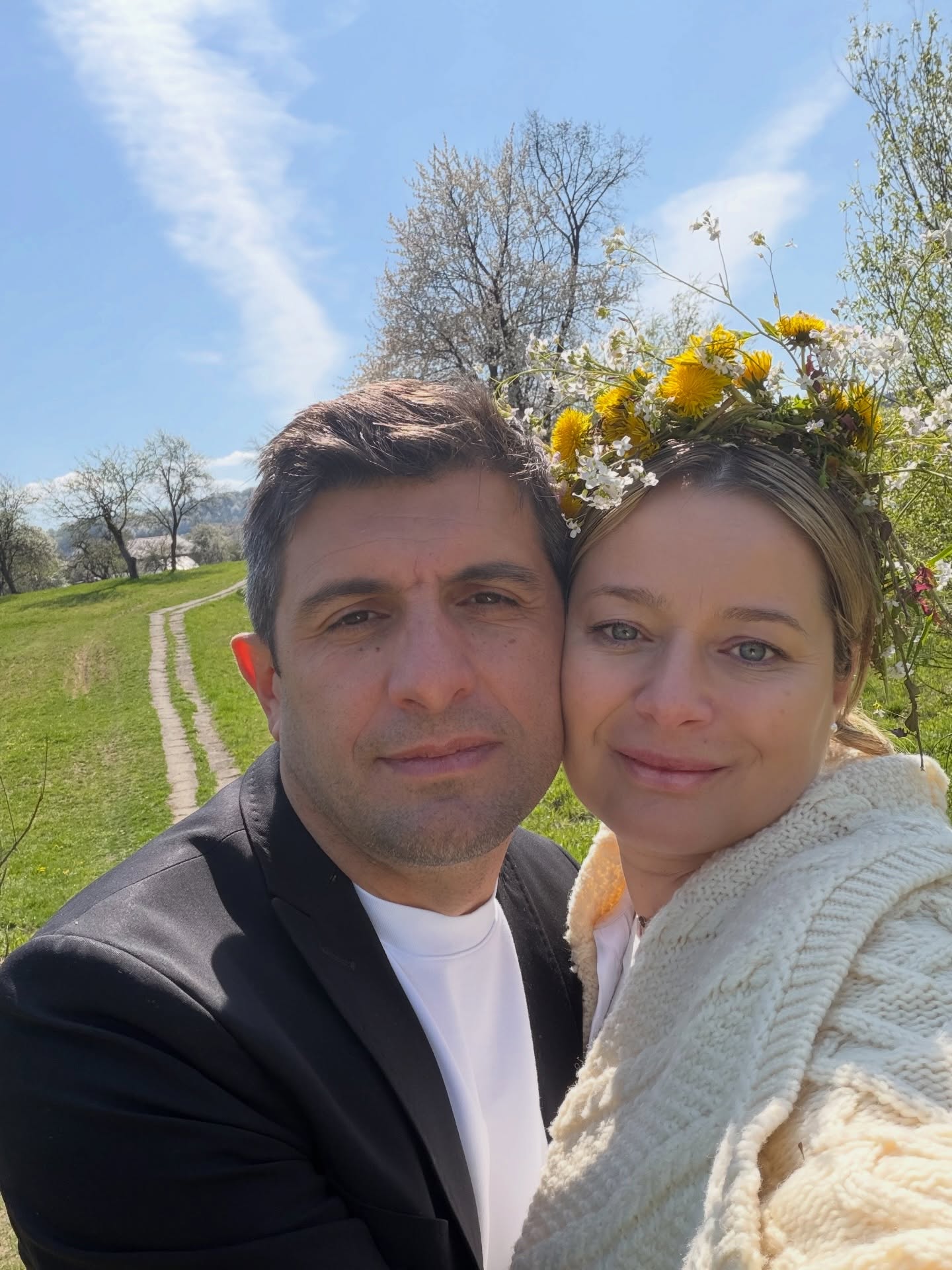 Cum arată bucătăria Laurei Cosoi după ce a fost renovată. „Mi-am îndeplinit visul. Ador lumina apusului care umple încăperea”