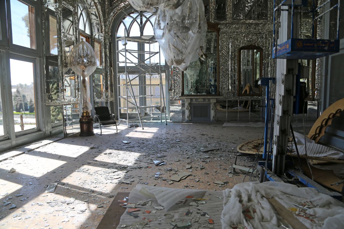 Palatul Golestan din Teheran, fostă reședință regală, devastat de o explozie în urma unor atacuri aeriene americano-israeliene