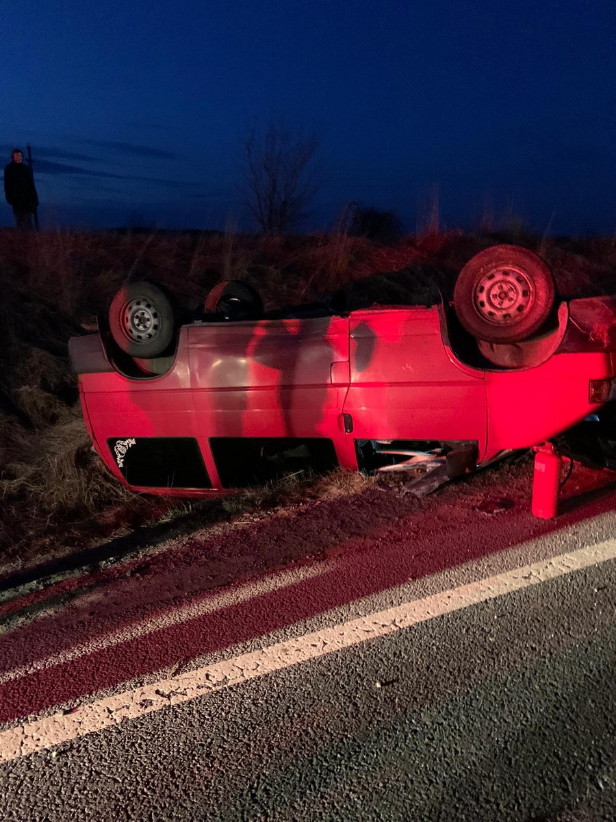 Refugiați ucraineni răniți într-un accident produs în Bihor. În microbuz erau și copii
