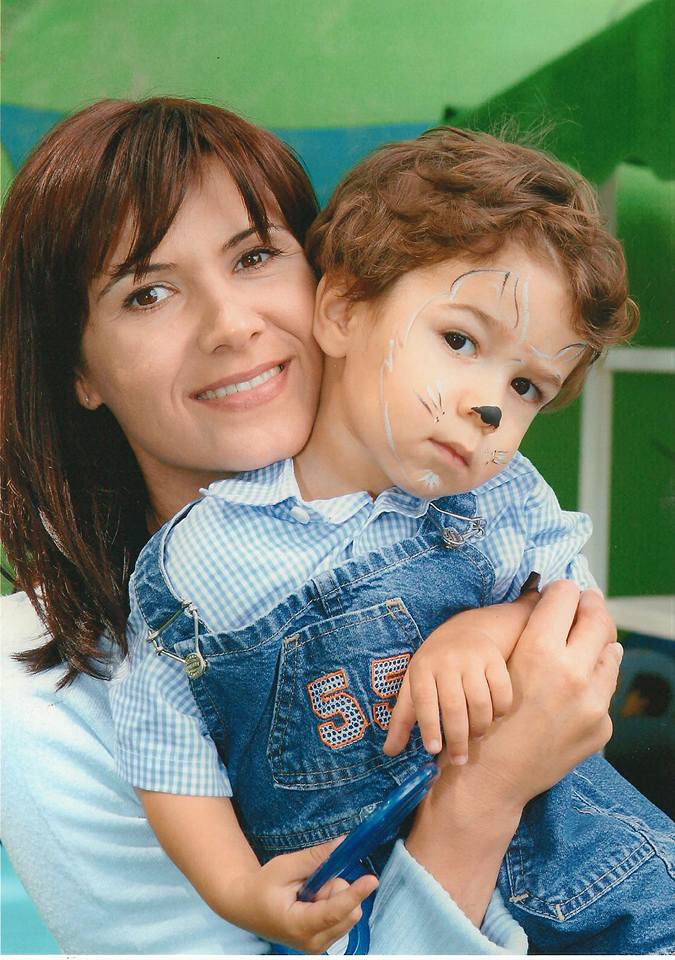 Liliana Ștefan rupe tăcerea și spune cum se înțelege cu băieții ei și ai lui Dan Bittman: „Sunt o mamă implicată, dar ei sunt mari acum”
