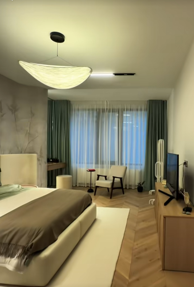 Imagini din casa cu două etaje a lui Virgil Ianțu. Cum arată vila care pare desprinsă din reviste