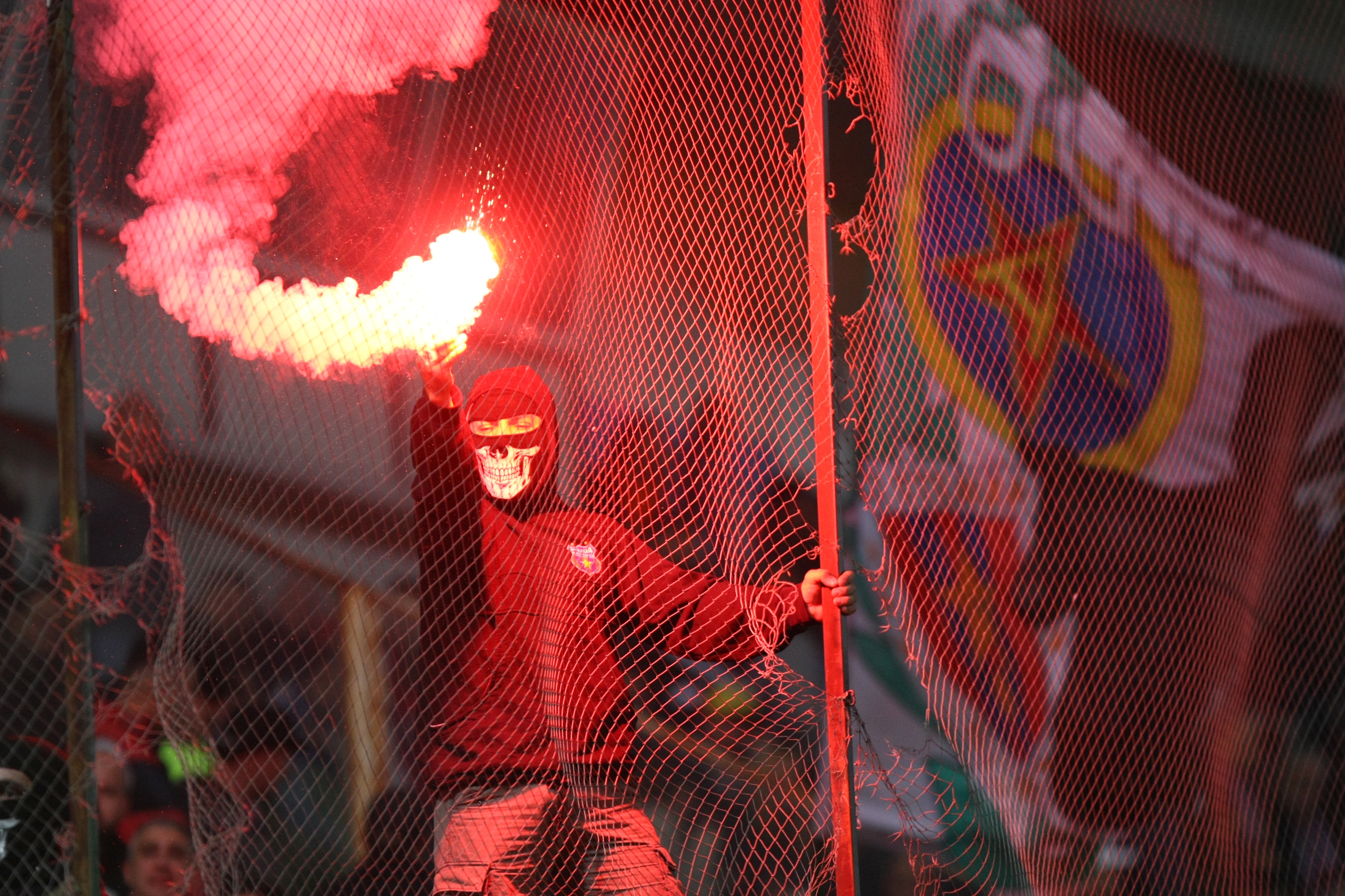 Academia Rapid - CSA Steaua 1-1, în Liga a 4-a. A fost spectacol total în tribune | GALERIE FOTO