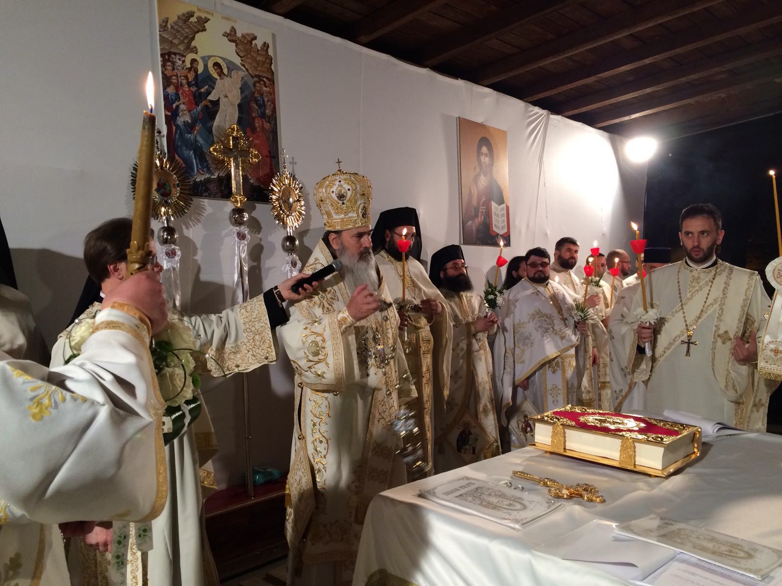 PAȘTE 2016: HRISTOS A ÎNVIAT! Așa petrec românii de Paște, pe 1 MAI! FOTO&VIDEO