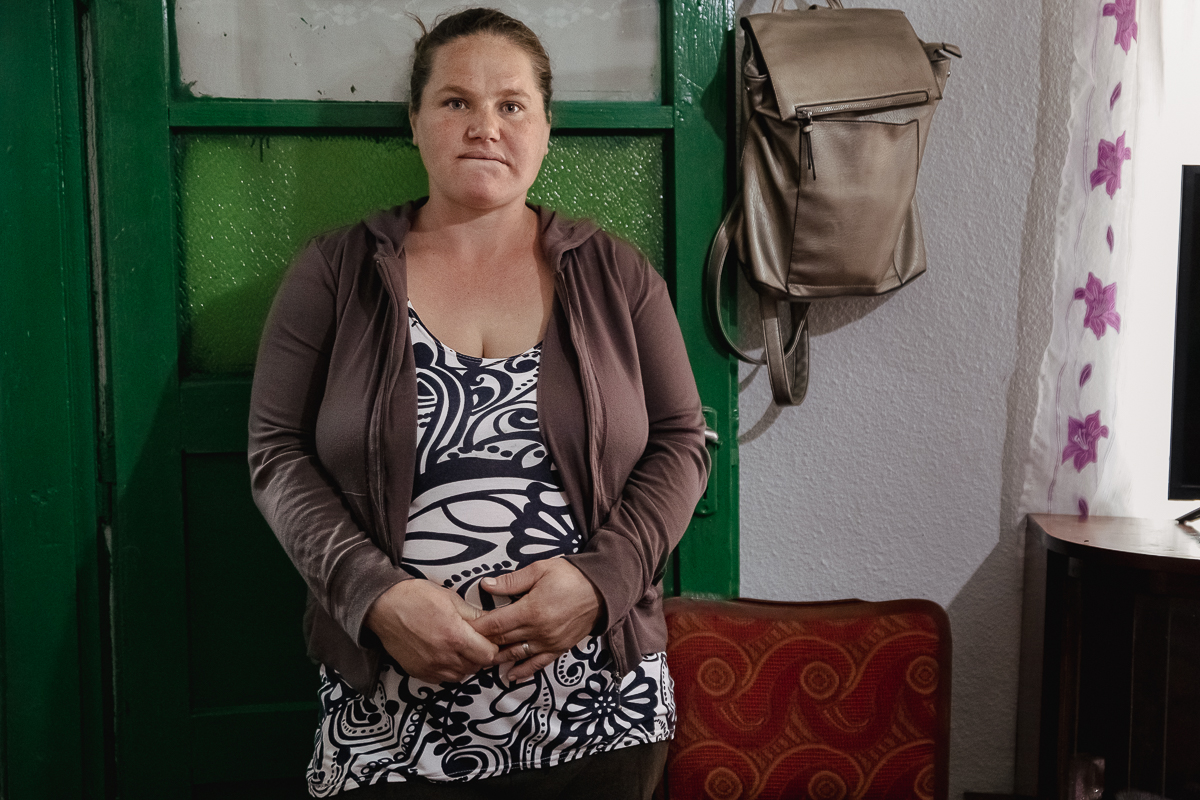REPORTAJ. Noul proiect caritabil al părintelui Balaban: casă renovată pentru o familie cu patru copii, dintre care unul bolnav