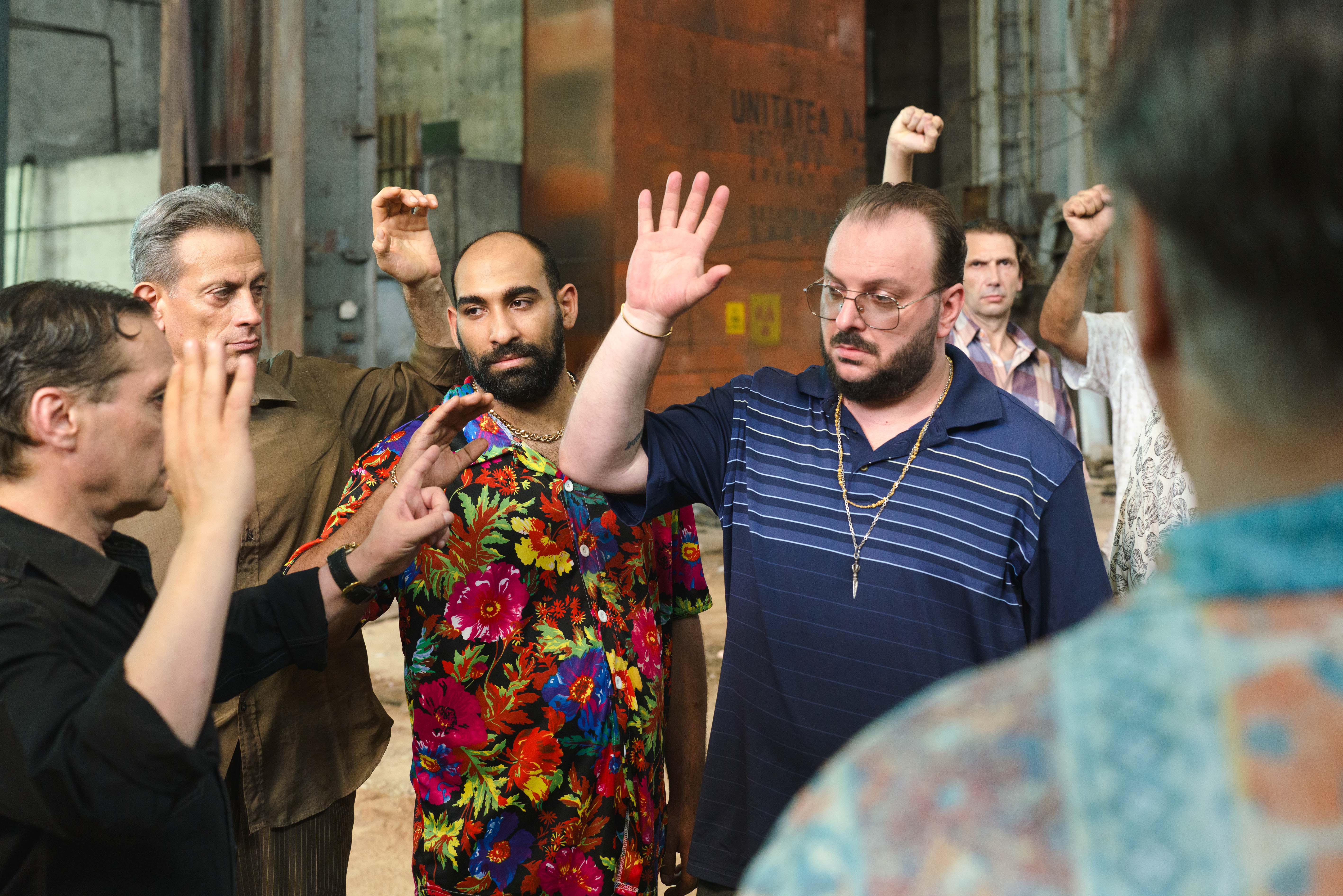 Mentalistul Simion R. Ștefan e interlop în serialul „Tătuțu”. Cărui actor îi mulțumește pentru rolul obținut: „Am dat acel semn” | EXCLUSIV