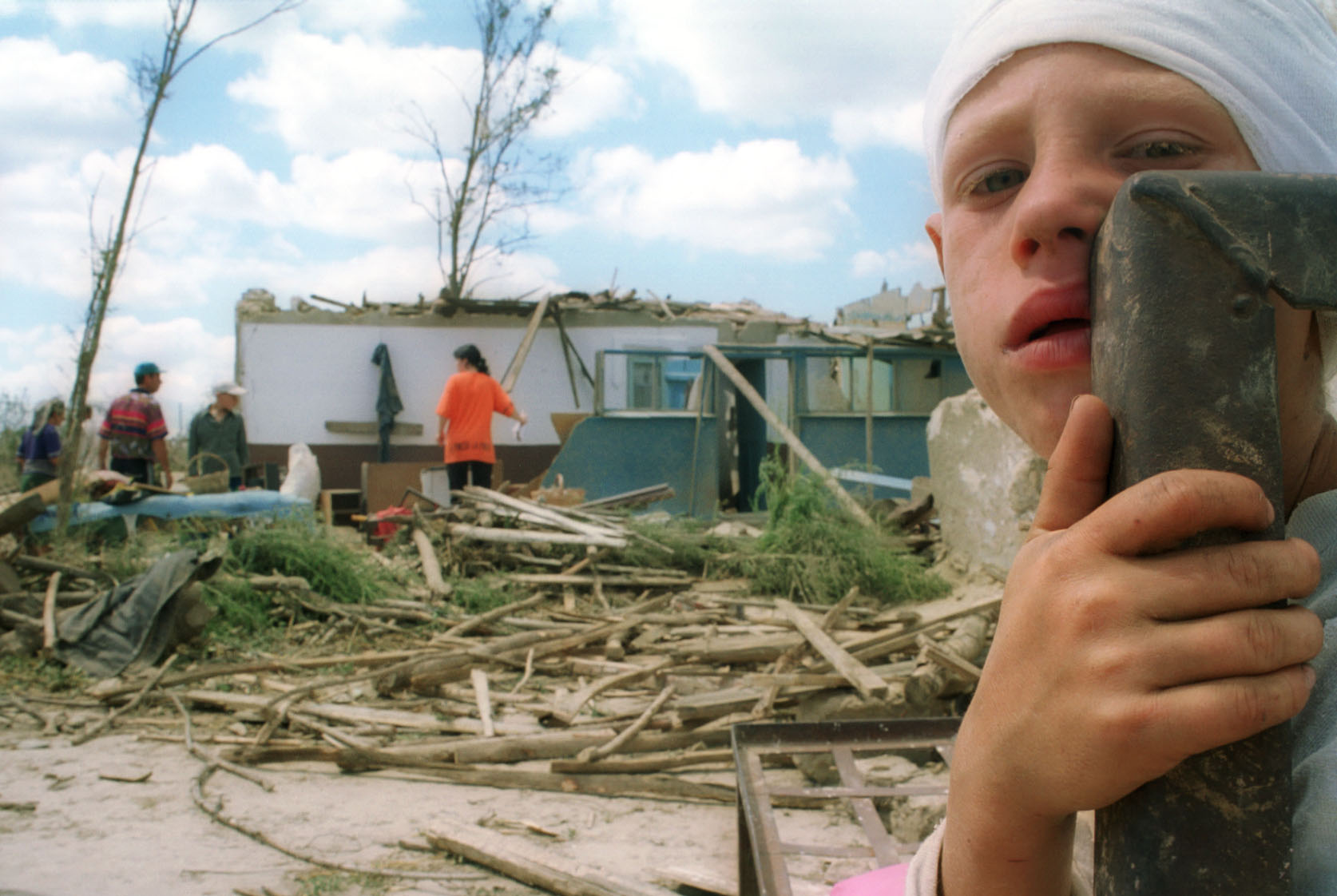 Tornadă în Ialomița. Comuna Făcăeni, distrusă de a doua vijelie în 15 ani