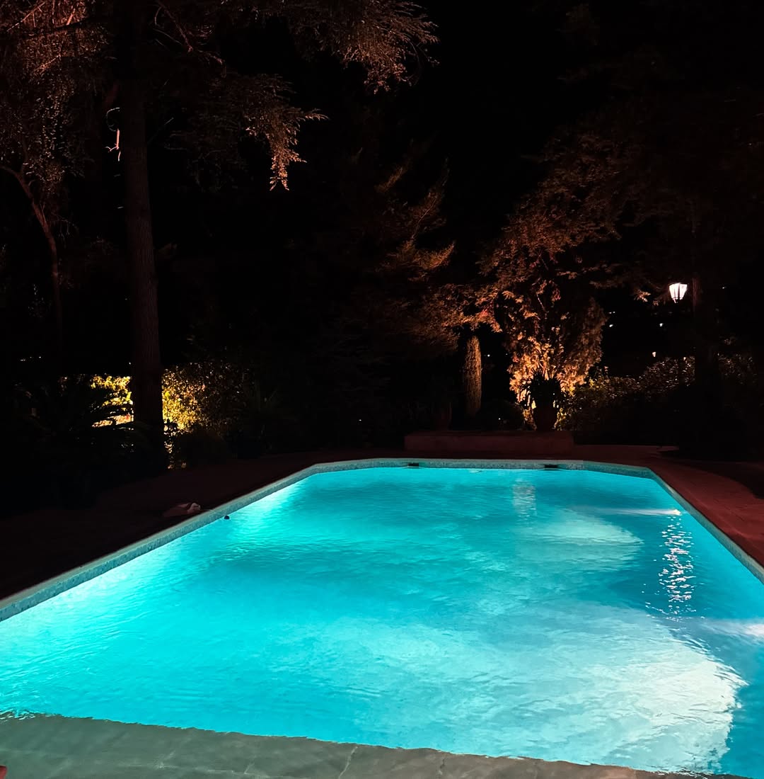 Imagini cu casa de vacanță din sudul Franței a Andreei Esca. Vedeta PRO TV a arătat locuința familiei