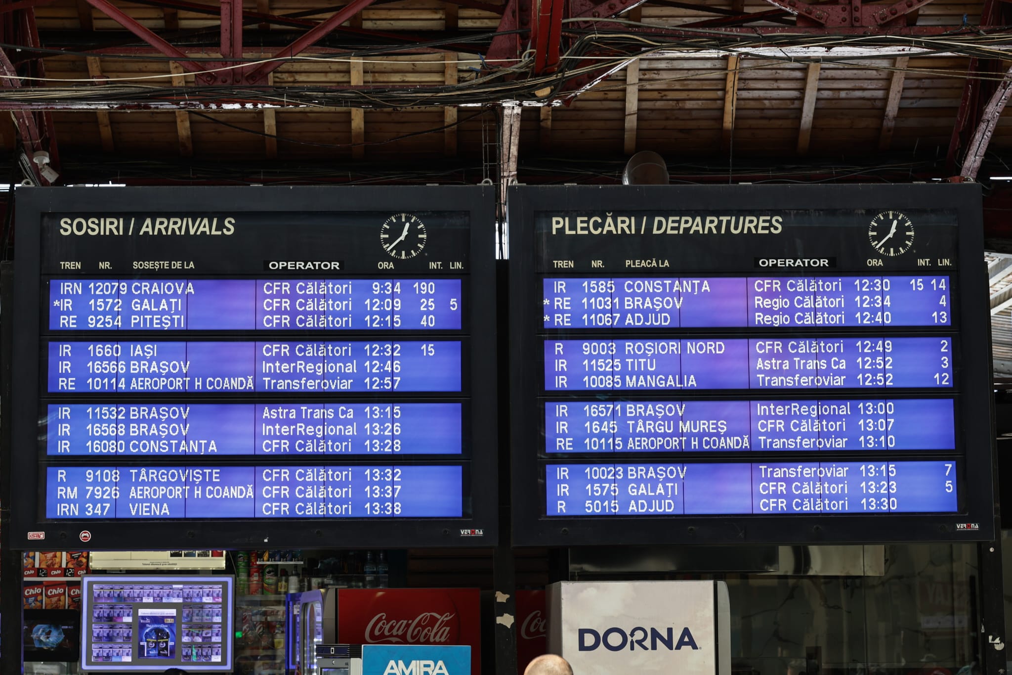 Haos în Gara de Nord sâmbătă dimineața: Trenurile au întârzieri de până la 8 ore din cauza caniculei. Anunțul CFR Călători