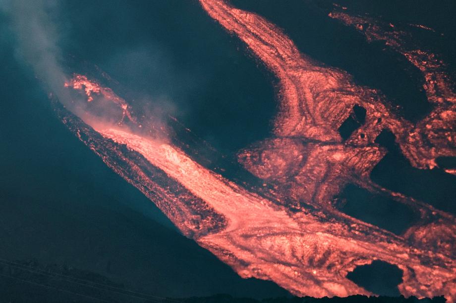 Locuitorii insulei La Palma au primit de Crăciun o veste mult așteptată: vulcanul s-a oprit din erupție, după 95 de zile