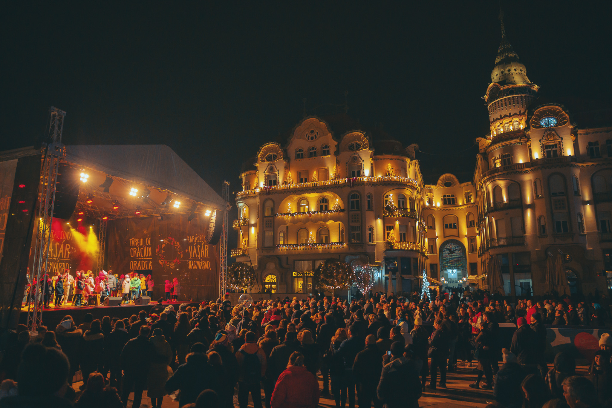 Târgul de Crăciun Oradea 2024. O zonă specială pentru food truck și 31 de căsuțe cu obiecte de cult, lemn, lut și ceramică