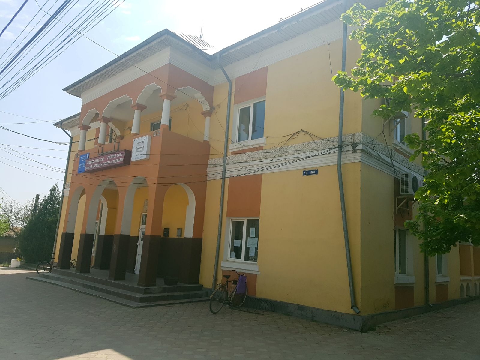 REPORTAJ/ Ionela Prodan, “Lelia ale Tache Prodan”, jelită de oamenii din Dăbuleni, localitatea sa natală (FOTO&VIDEO)