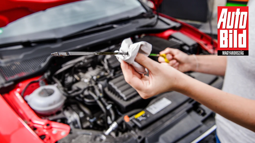 Nem mindegy honnan és miért szivárog az olaj a kocsiból: ezek lehetnek az okok és így lehet a hibát elhárítani