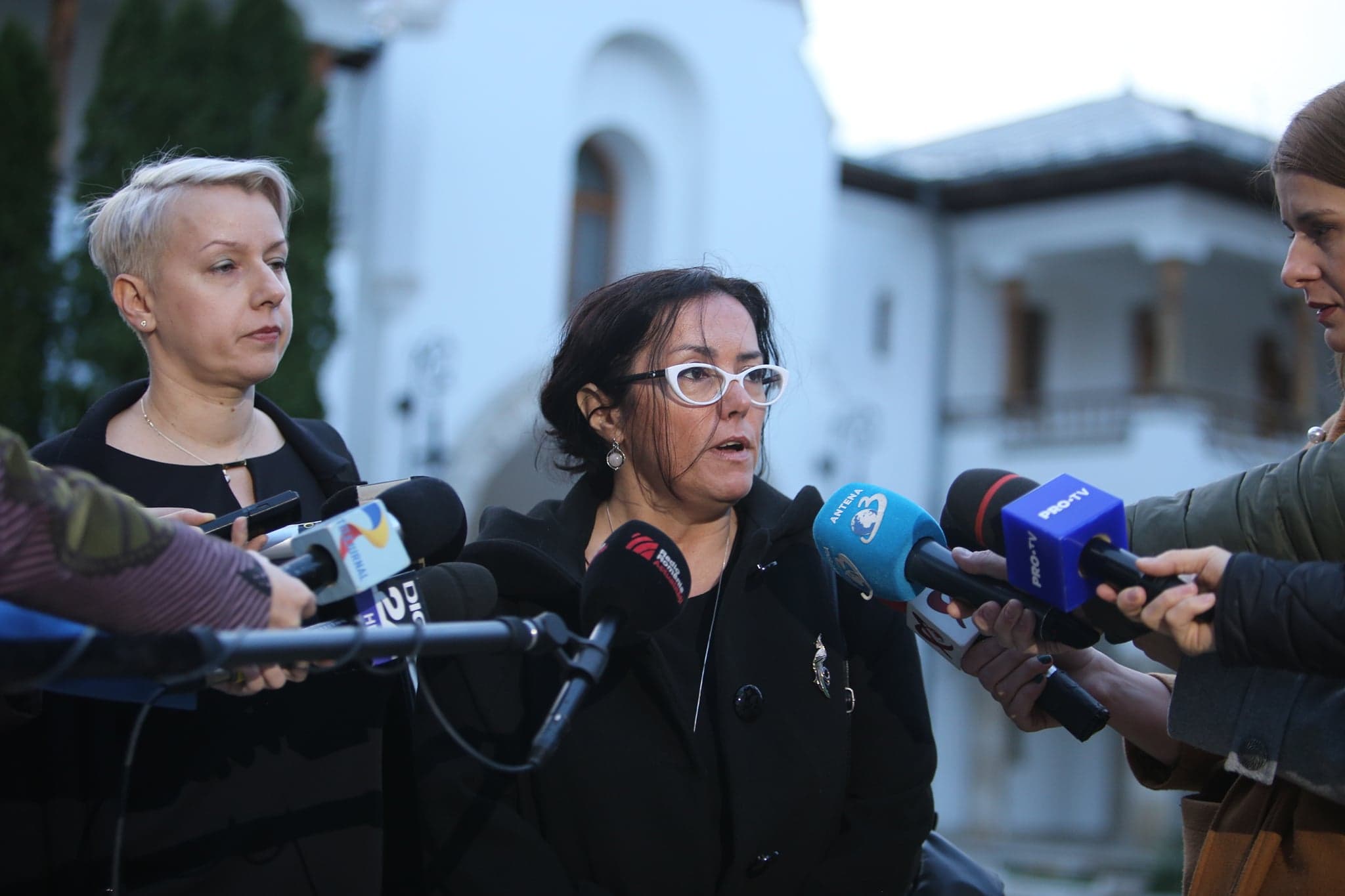 FOTO | Reprezentanţii sistemului judiciar, opinii diferite după consultarea cu şeful statului. Procuror: "La acest moment, sistemul e într-un moment critic. Se apropie de colaps"