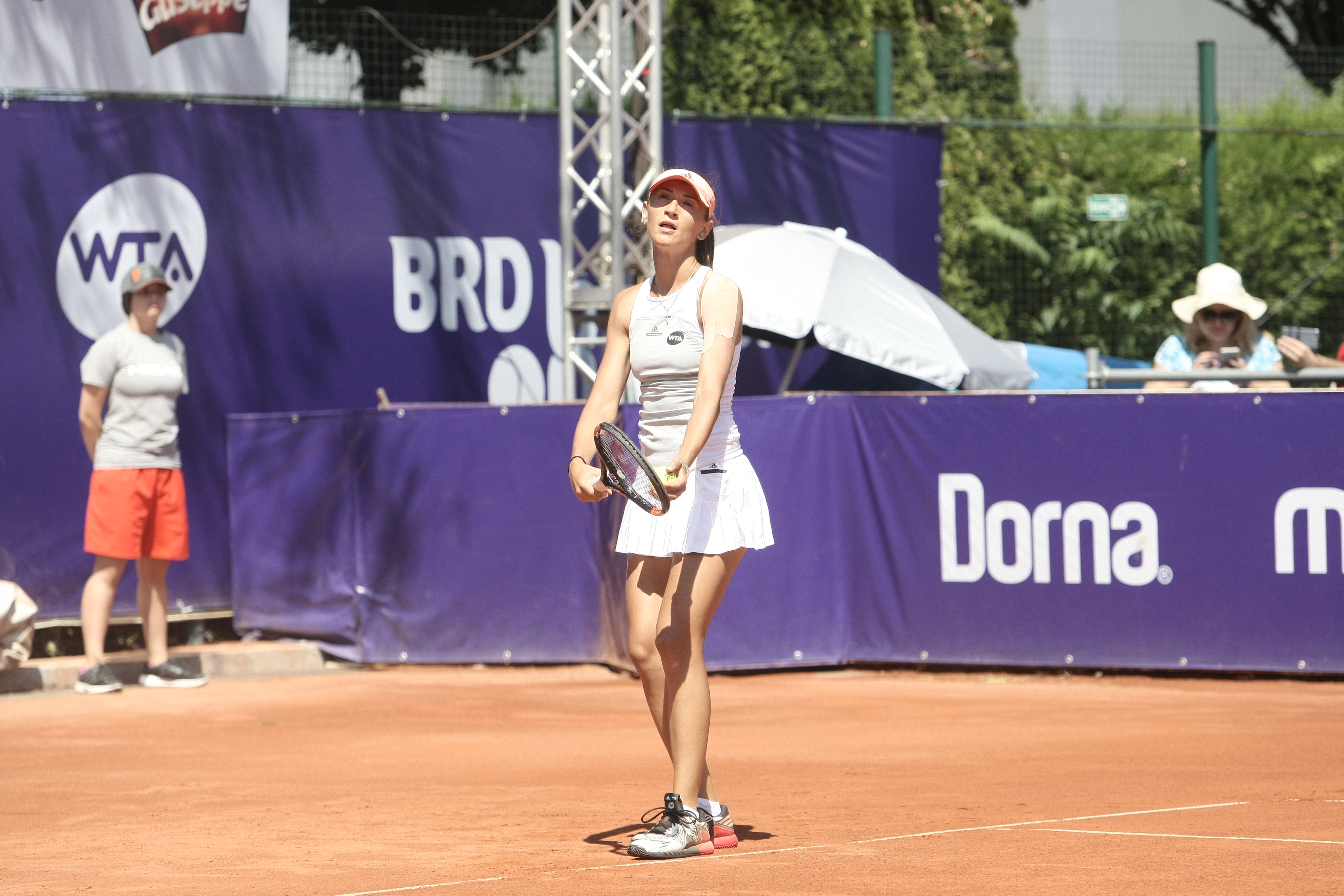 Openul de tenis al României. Halep s-a calificat în finală, după un meci agonizant. Alexandra Cadanțu joacă și ea în ultimul act la dublu | LIVEBLOG și GALERIE FOTO