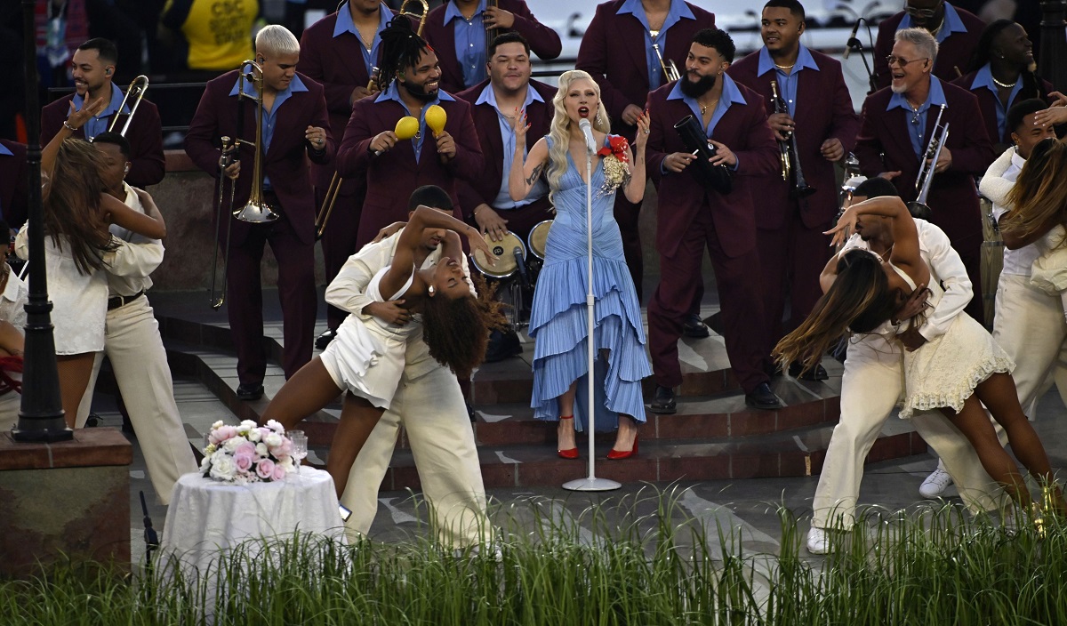 Bad Bunny, show la Super Bowl 2026 cu Lady Gaga și Ricky Martin. Lui Donald Trump nu i-a plăcut: „Absolut îngrozitor”
