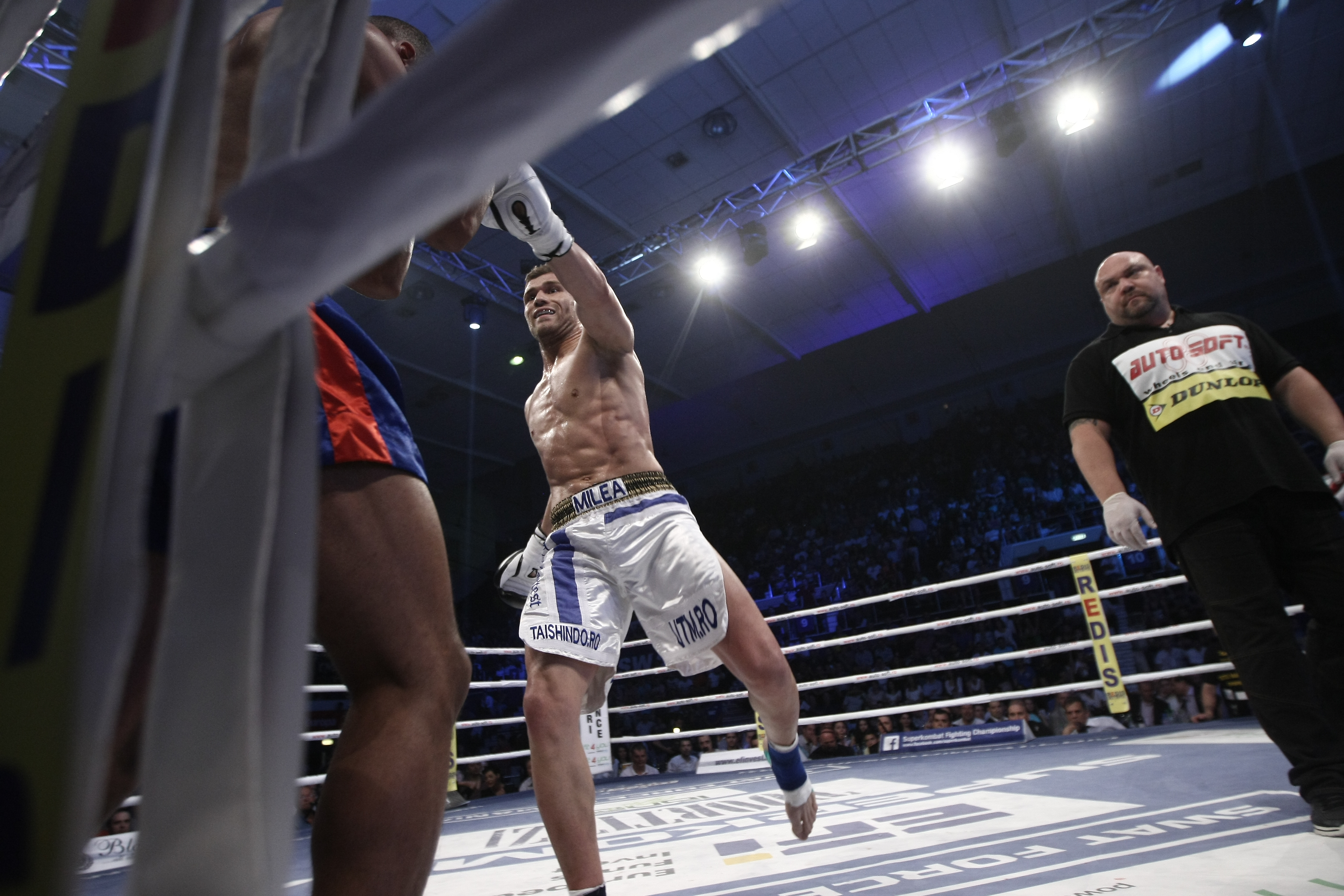 SUPERKOMBAT BUCUREȘTI: REZULTATE, GALERIE FOTO și VIDEO