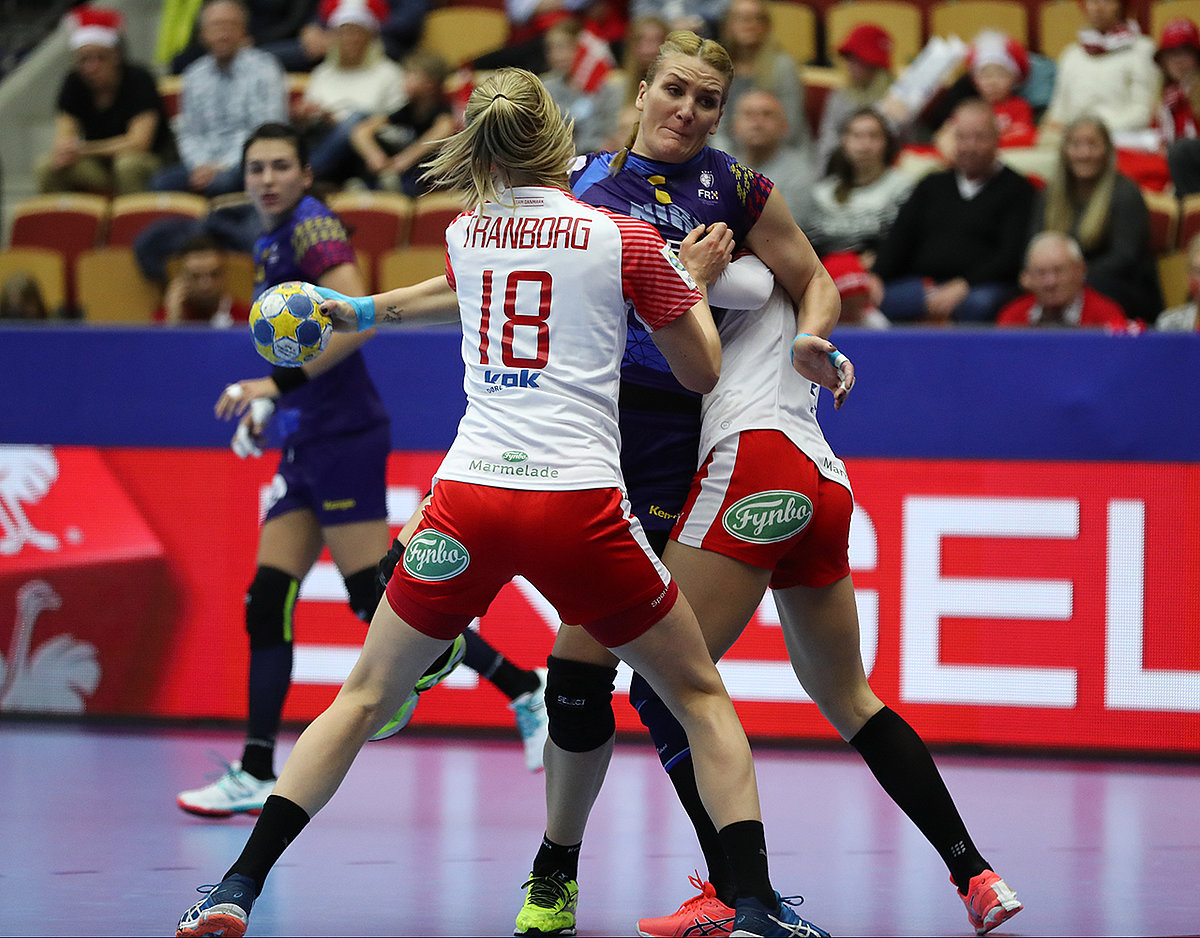 No Neagu, no party! Concluzia ratării calificării în semifinalele Euro 2016: naționala feminină de handbal a României n-are forță ofensivă când principala marcatoare e blocată