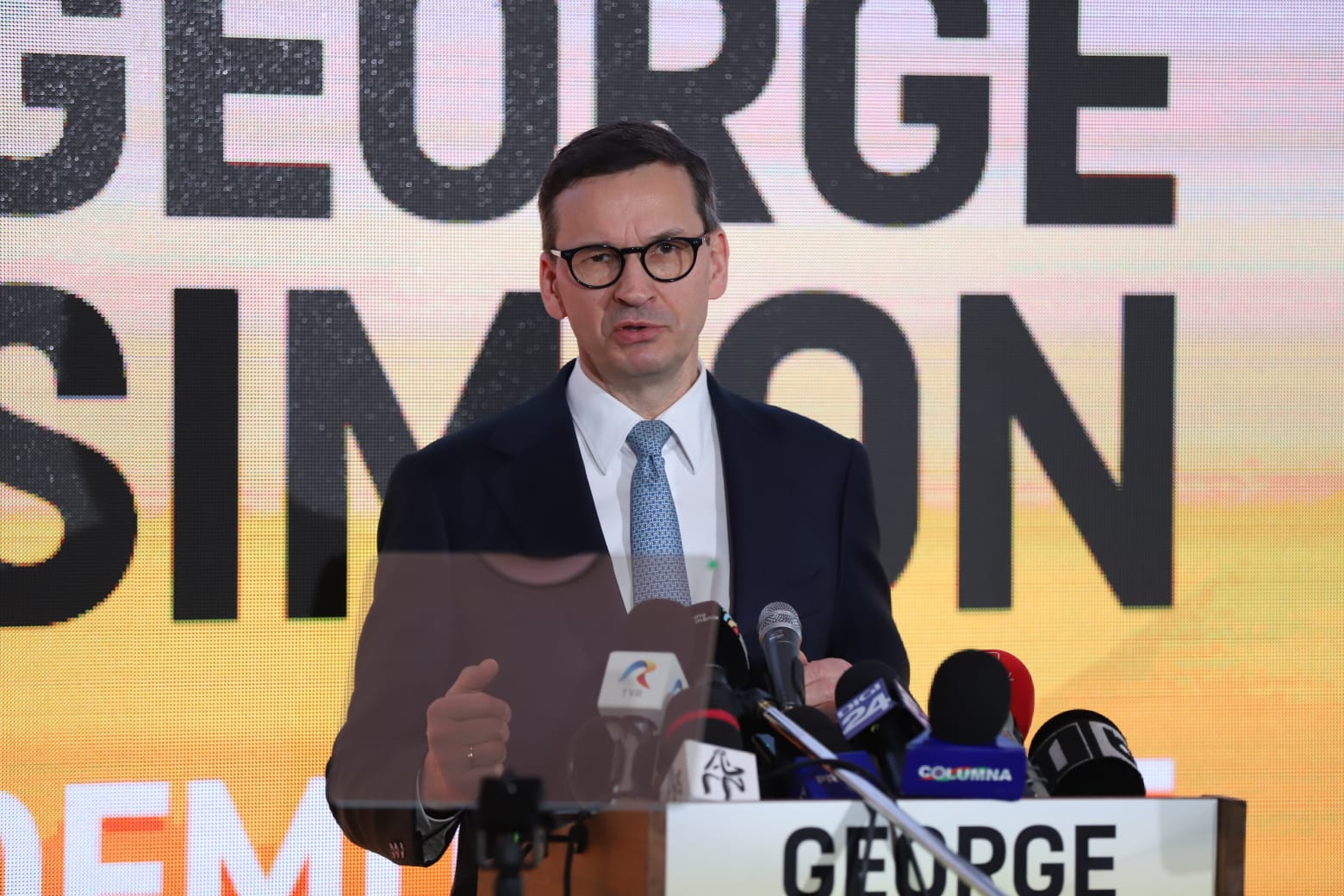 George Simion şi-a depus candidatura la alegerile prezidenţiale 2025 alături de Mateusz Morawiecki, fost premier al Poloniei