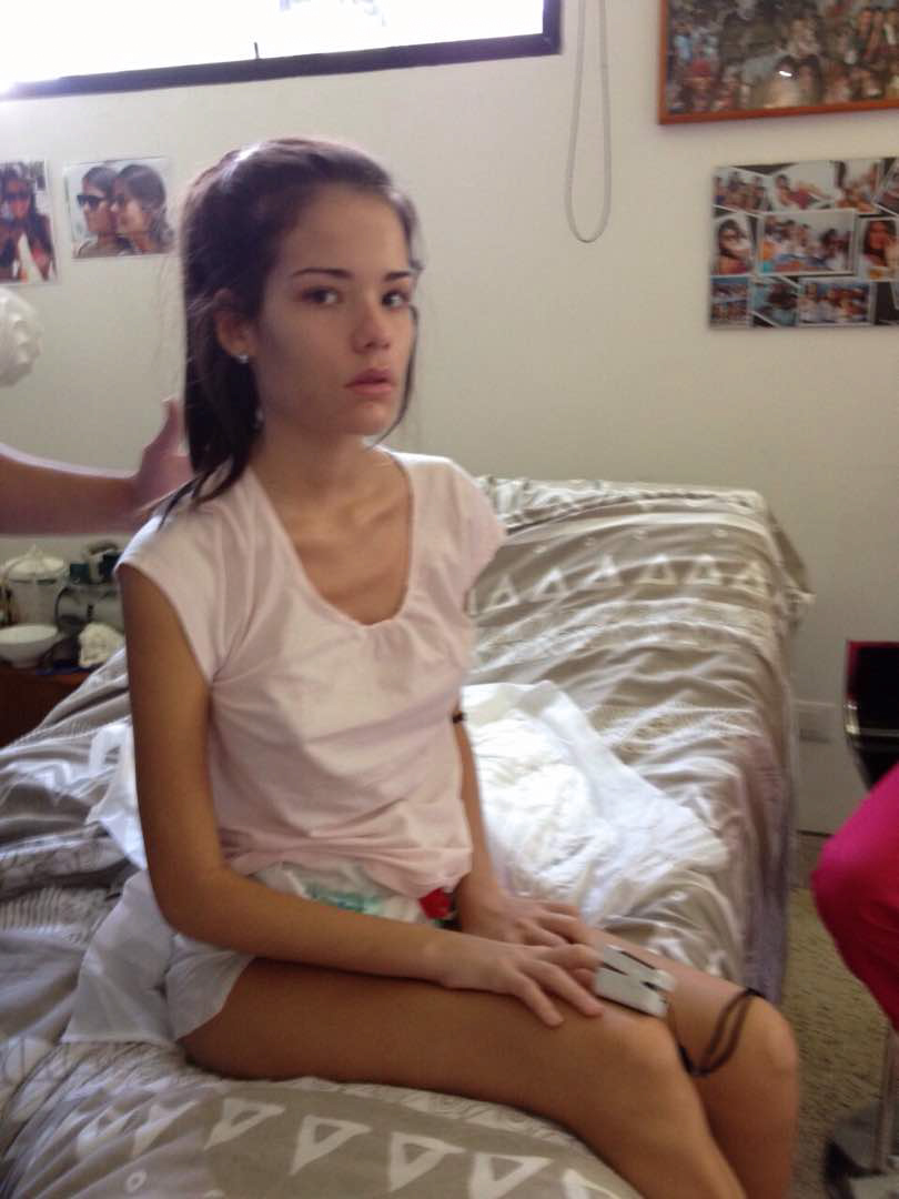 Cazul cutremurător al tinerei care a paralizat din cauza contraceptivelor. "Am vrut să mor, să se termine coșmarul". Cum s-a recuperat și cu ce se ocupă acum