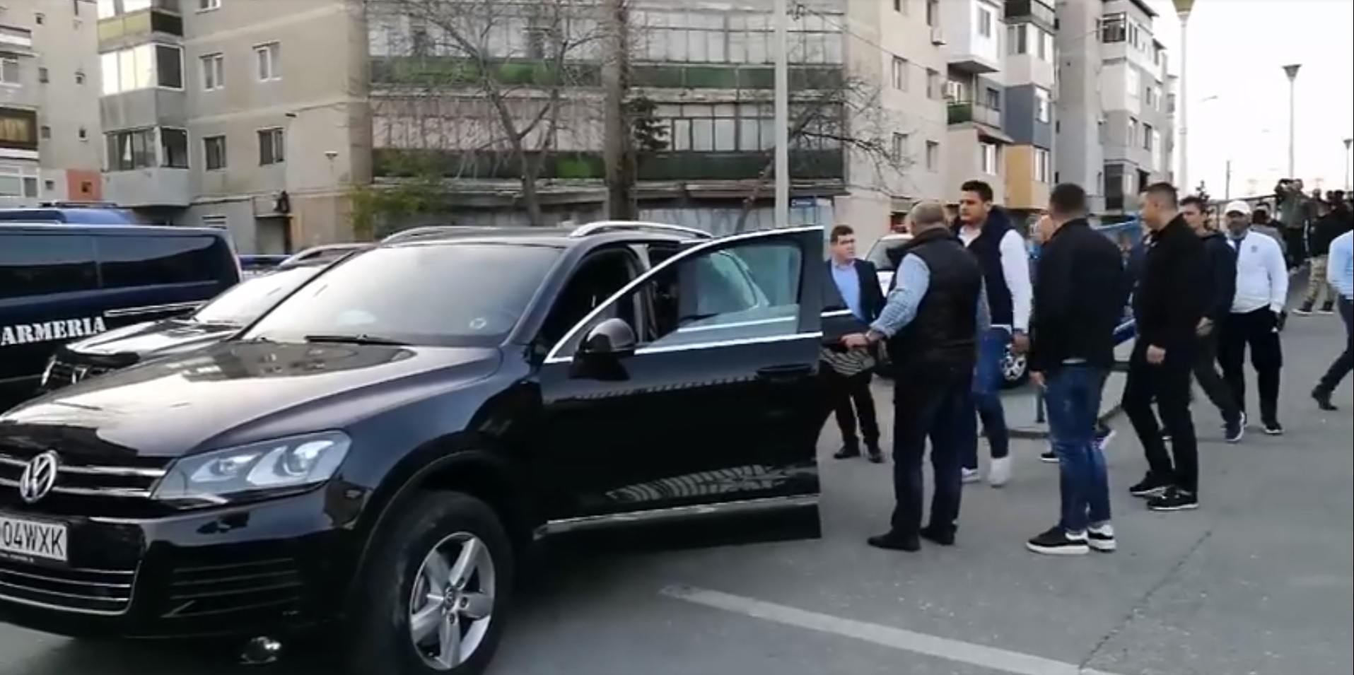 Fiul lui Liviu Dragnea, escortat de trupe SAS! Explicația Jandarmeriei Craiova: ”Adoptăm astfel de măsuri în cazul tuturor evenimentelor cu un anumit grad de risc”