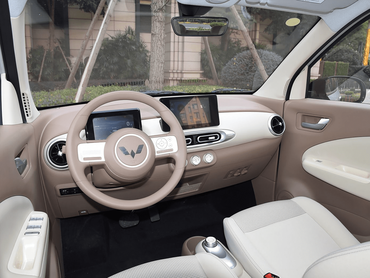 Mașinuță românească, tehnologie chinezească: Allview 4City este, de fapt, Wuling Hongguang Mini EV, model care a făcut senzație în China