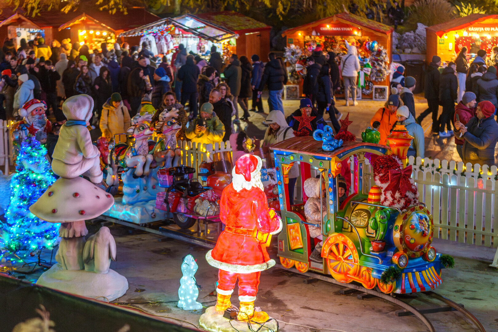Târgul de Crăciun București 2025, Drumul Taberei. 60 de căsuțe cu bunătăți, dar și o terasă încălzită la West Side Christmas Market