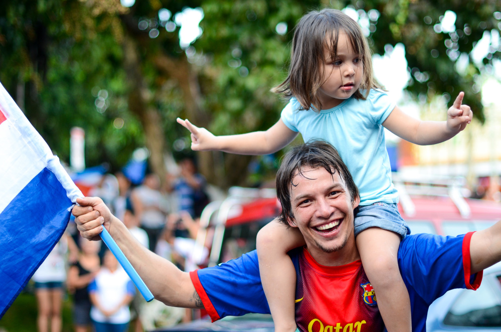GALERIE FOTO&VIDEO / Toată populația din Costa Rica a ieșit pe străzi! 
