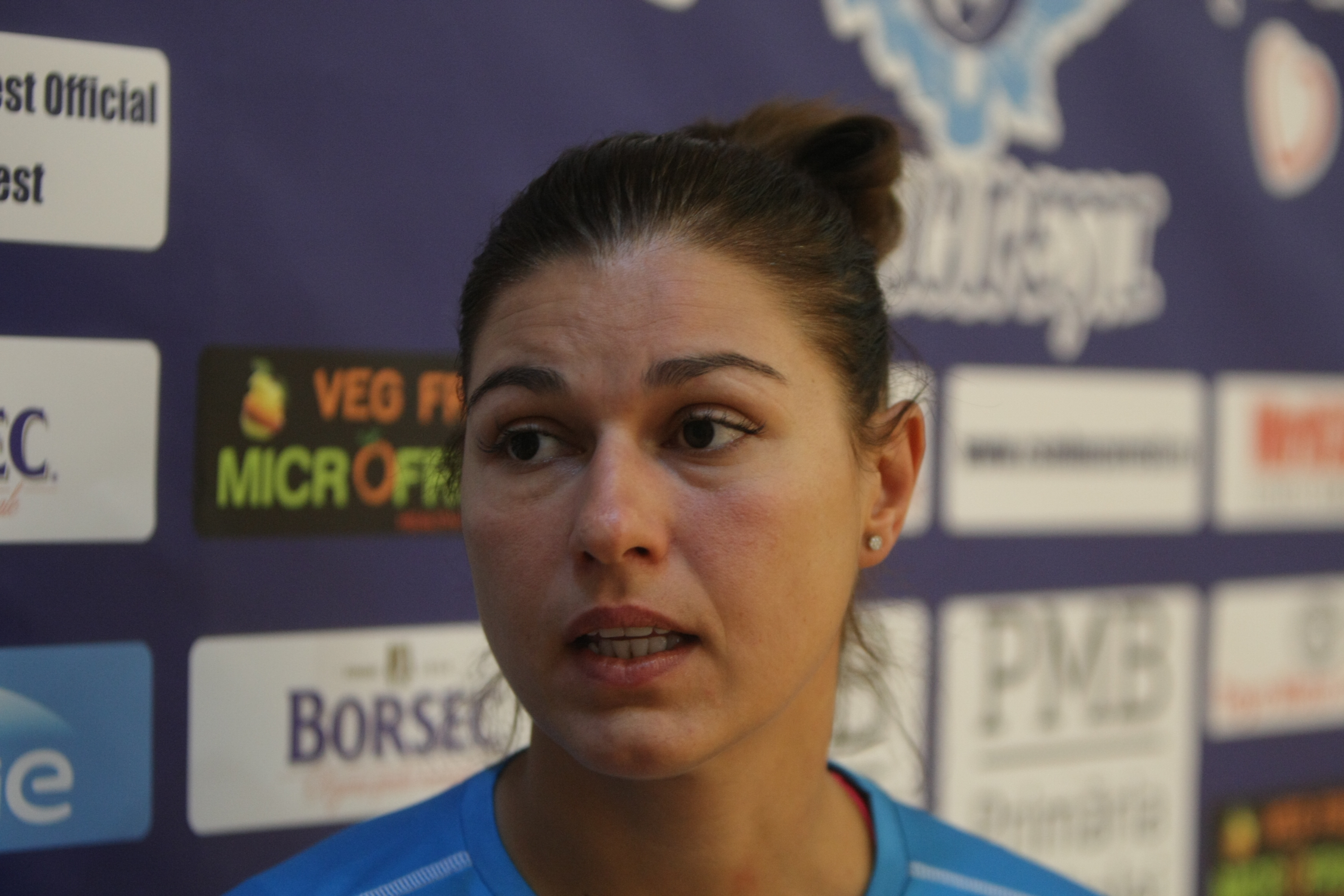 Oana Manea, pivotul echipei CSM București: ”Vreau copil”! Ce spune despre Vasile Șiman, cel care i-a batjocorit tatăl / GALERIE FOTO & VIDEO