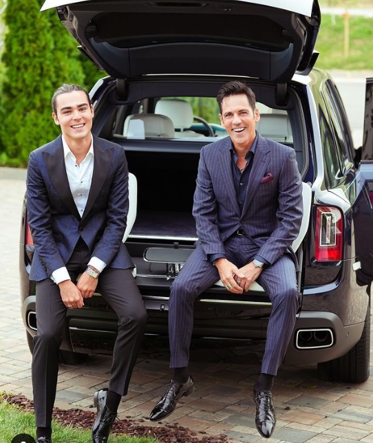 Radu Ștefan Bănică a împlinit 21 de ani. Ce i-a transmis public tatăl său: „Trece timpul”