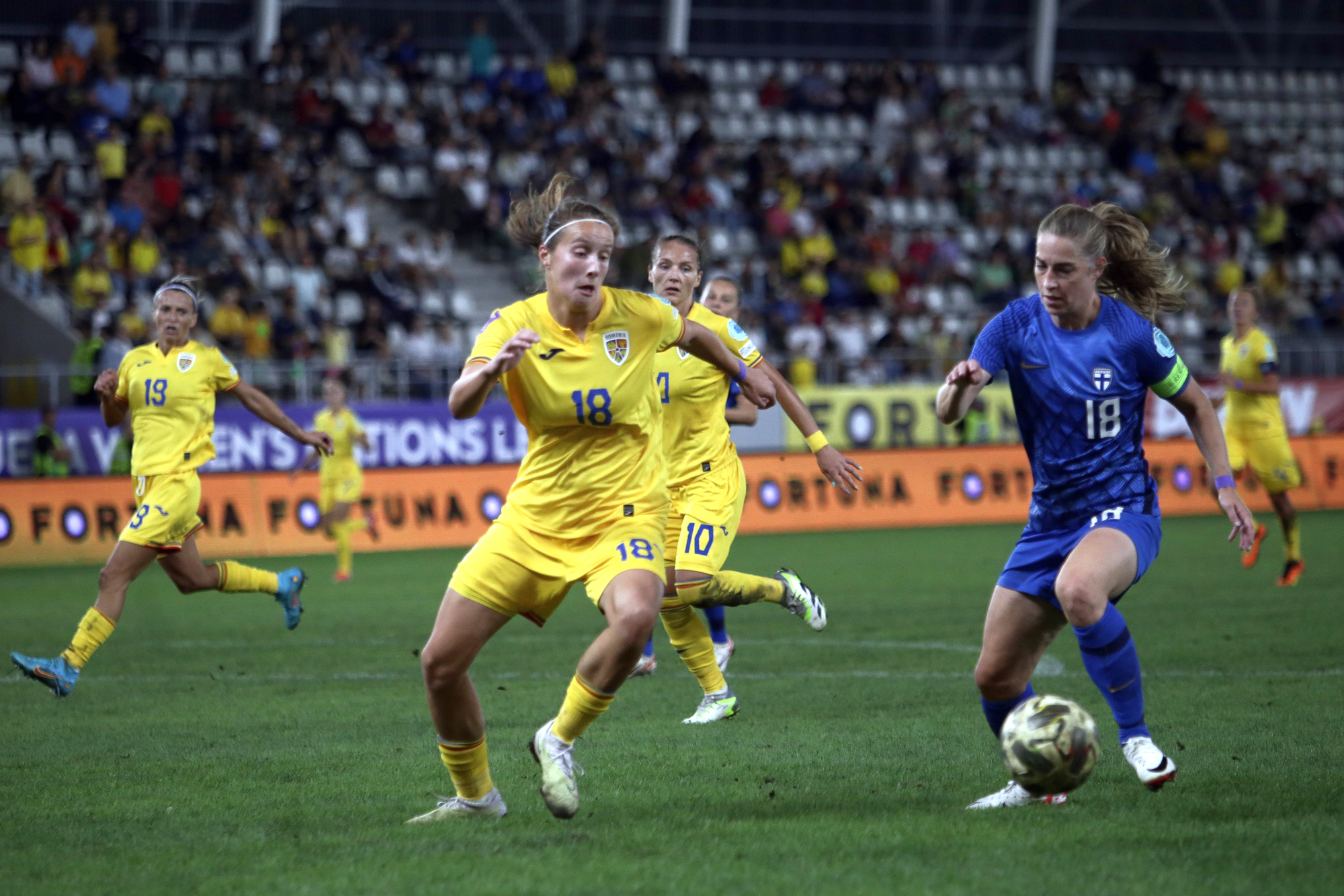 Naționala feminină a României a pierdut la limită în fața Finlandei. Singurul gol, marcat din penalty