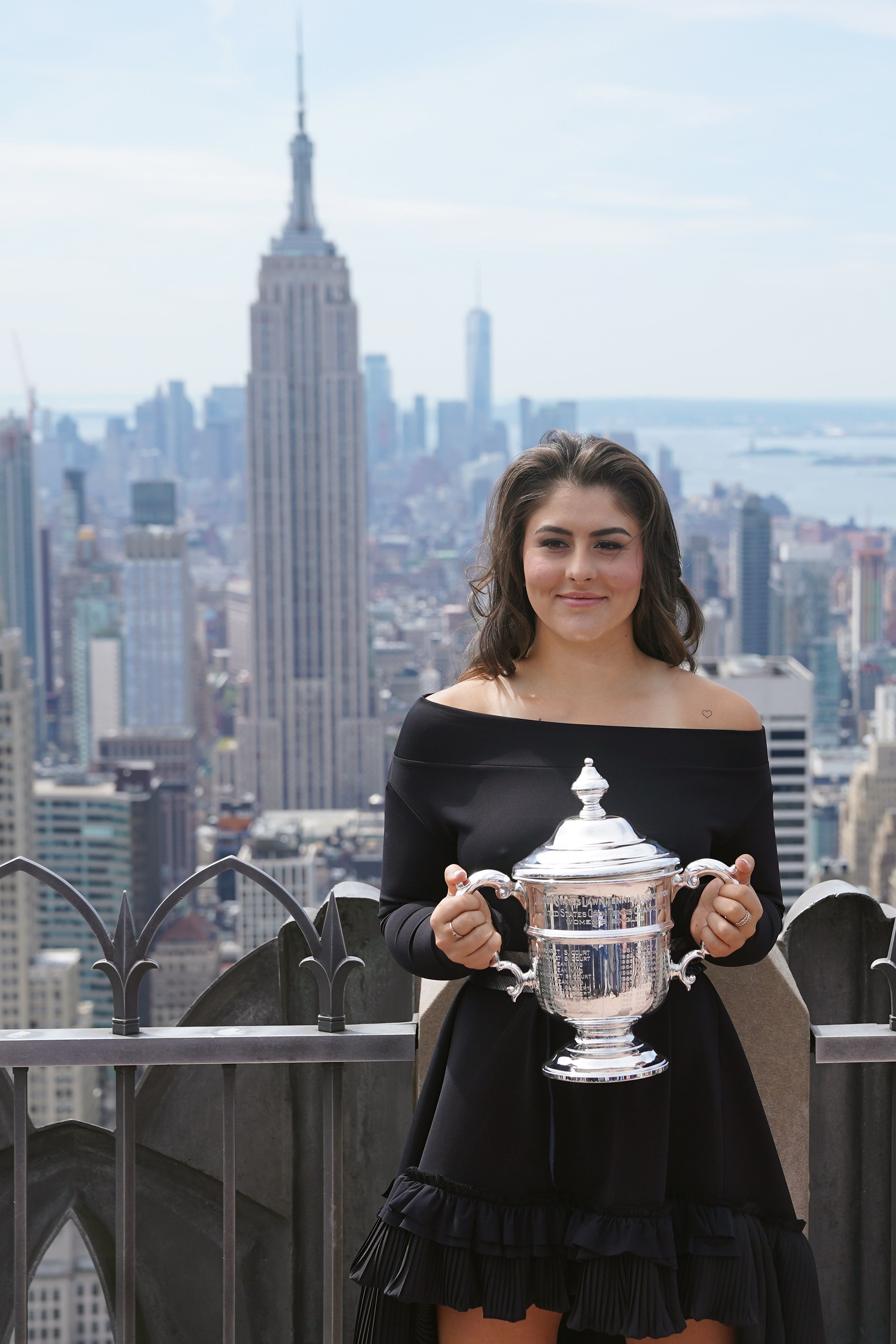 Bianca Andreescu, ședință foto ofcială pe Rockefeller Center cu trofeul US Open