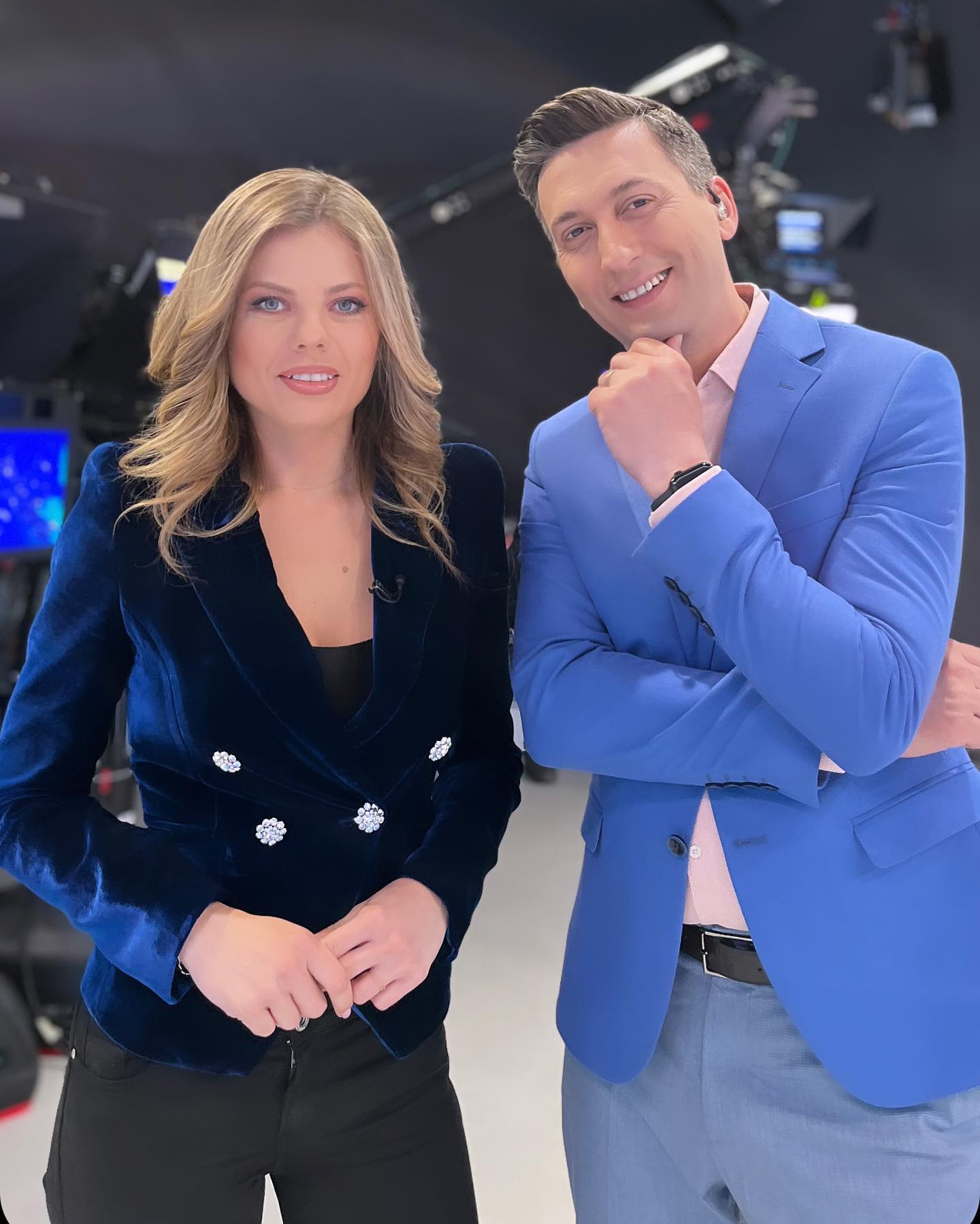 Roxana Hulpe revine la Știrile Pro TV după ce a născut. Cine va avea grijă de fetița ei: „S-a schimbat și ritmul odată cu sosirea ei”