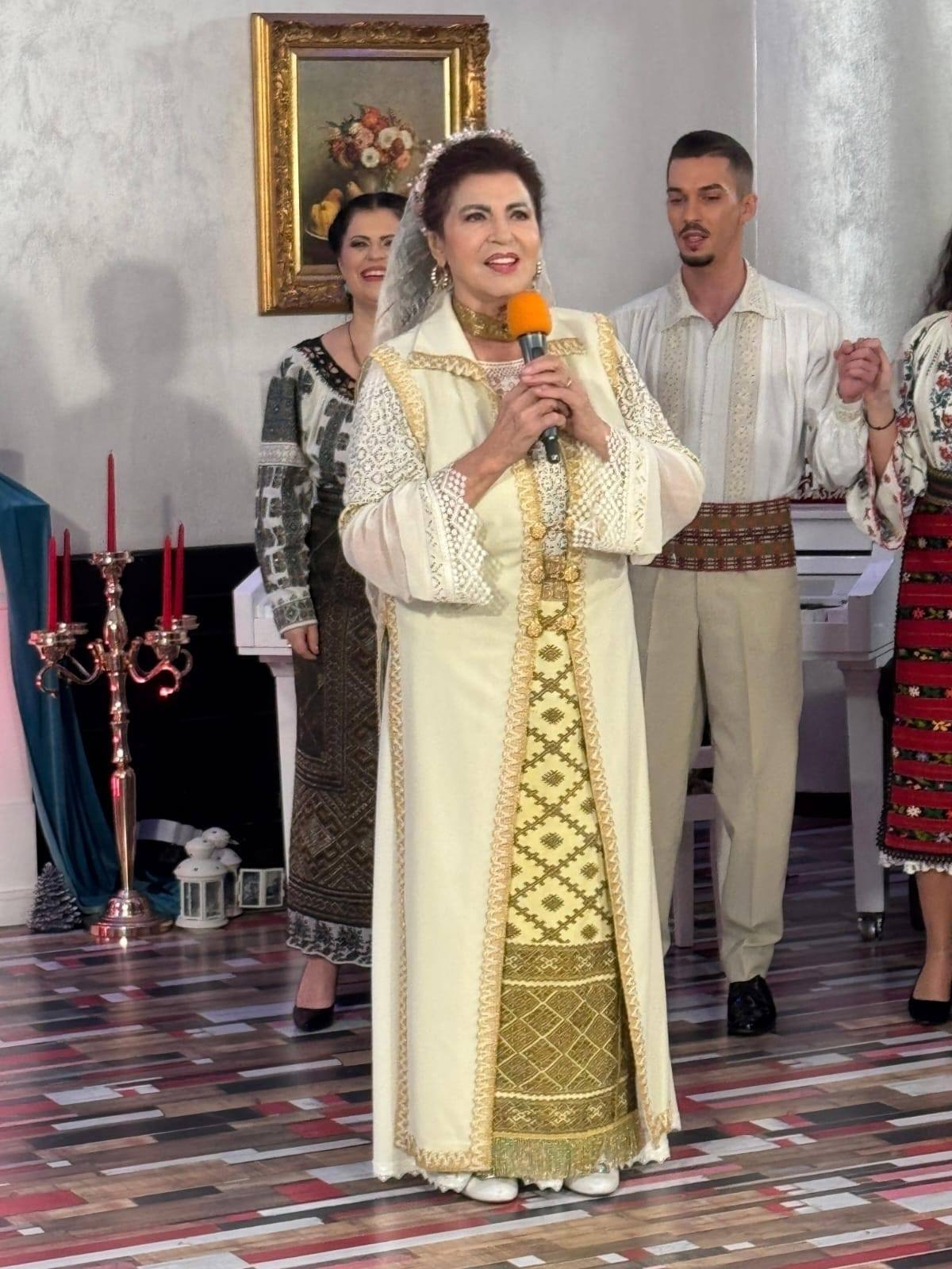 Irina Loghin, schimbare radicală de look. Cum arată cântăreața după ce s-a tuns scurt