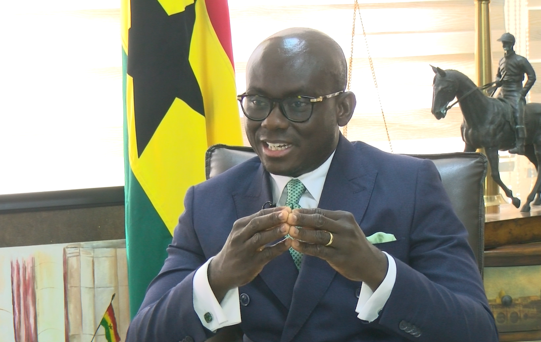 The A-G is rather protecting state looters - Dr. Amoako Baah alleges