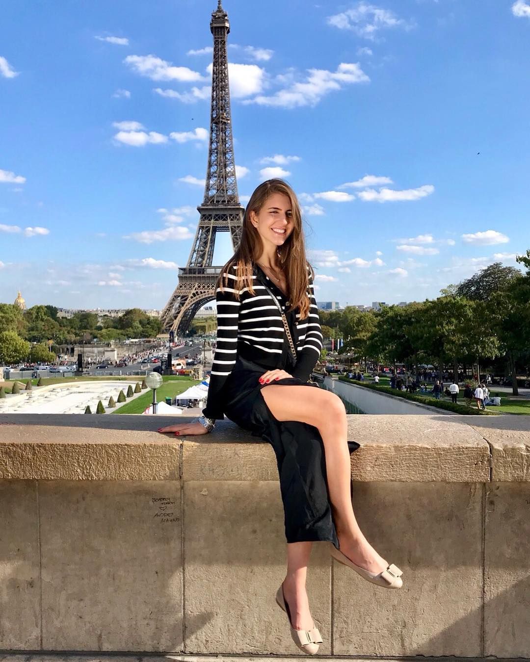 Alexandra Predescu între concursuri și vacanțe exotice. Campioană la scrimă, regină pe Instagram