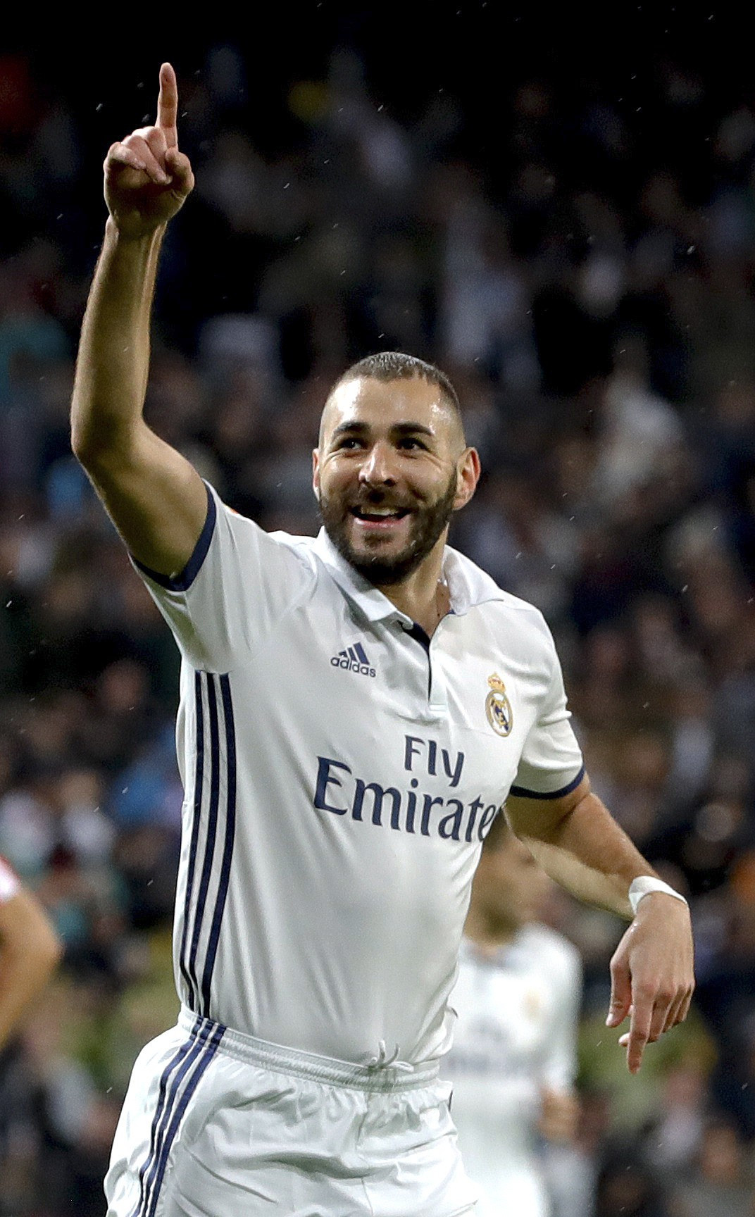 EXCLUSIV. Libertatea a fost la clubul care l-a format pe Karim Benzema, ”prințul din Bron”: ”Sex-tape-ul i-a distrus părinții. Iertați-l și rechemați-l la națională!” | FOTO&VIDEO
