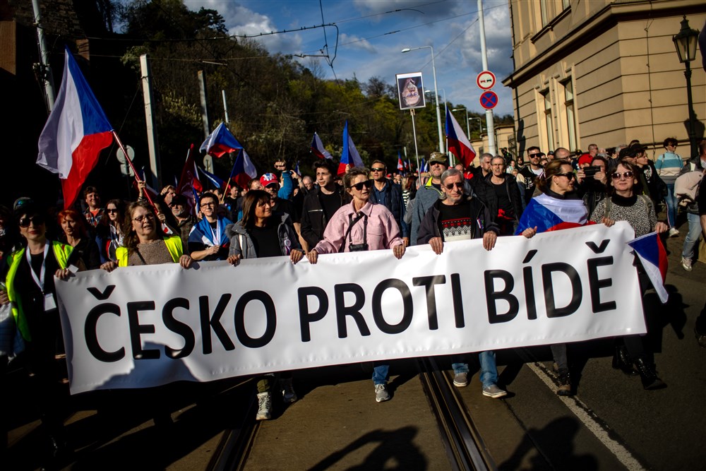 Manifestație cu mii de oameni la Praga. Cehii au cerut demisia guvernului, nemulțumiți de inflație și de prețurile mari la energie