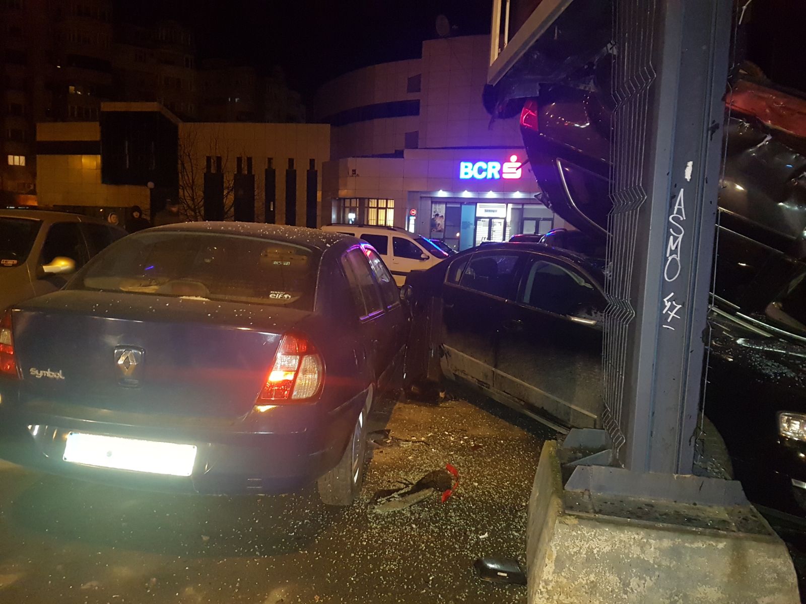 Accident cu 10 mașini în Constanța. Dezastrul provocat de o șoferiță din cauza vitezei / FOTO&VIDEO
