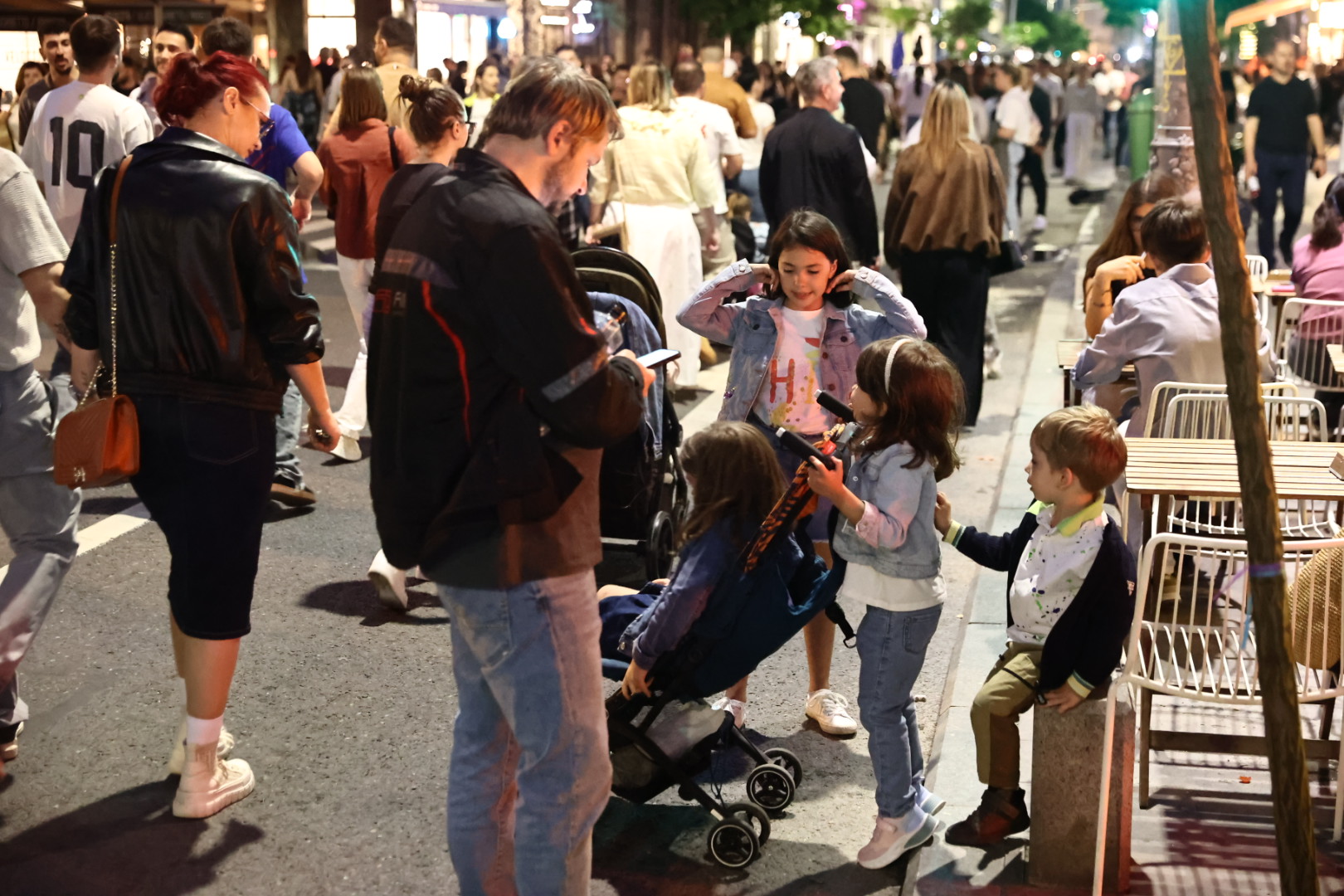 Noaptea Muzeelor 2026. Mii de oameni au stat la coadă ca să vadă muzee gratuit în București