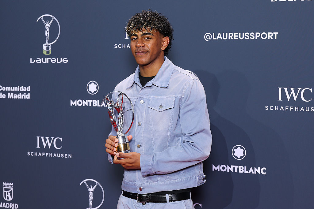 Mekis menüvel ünnepelt a luxusrepülőgépén Lamine Yamal, miután történelmet írt – fotó