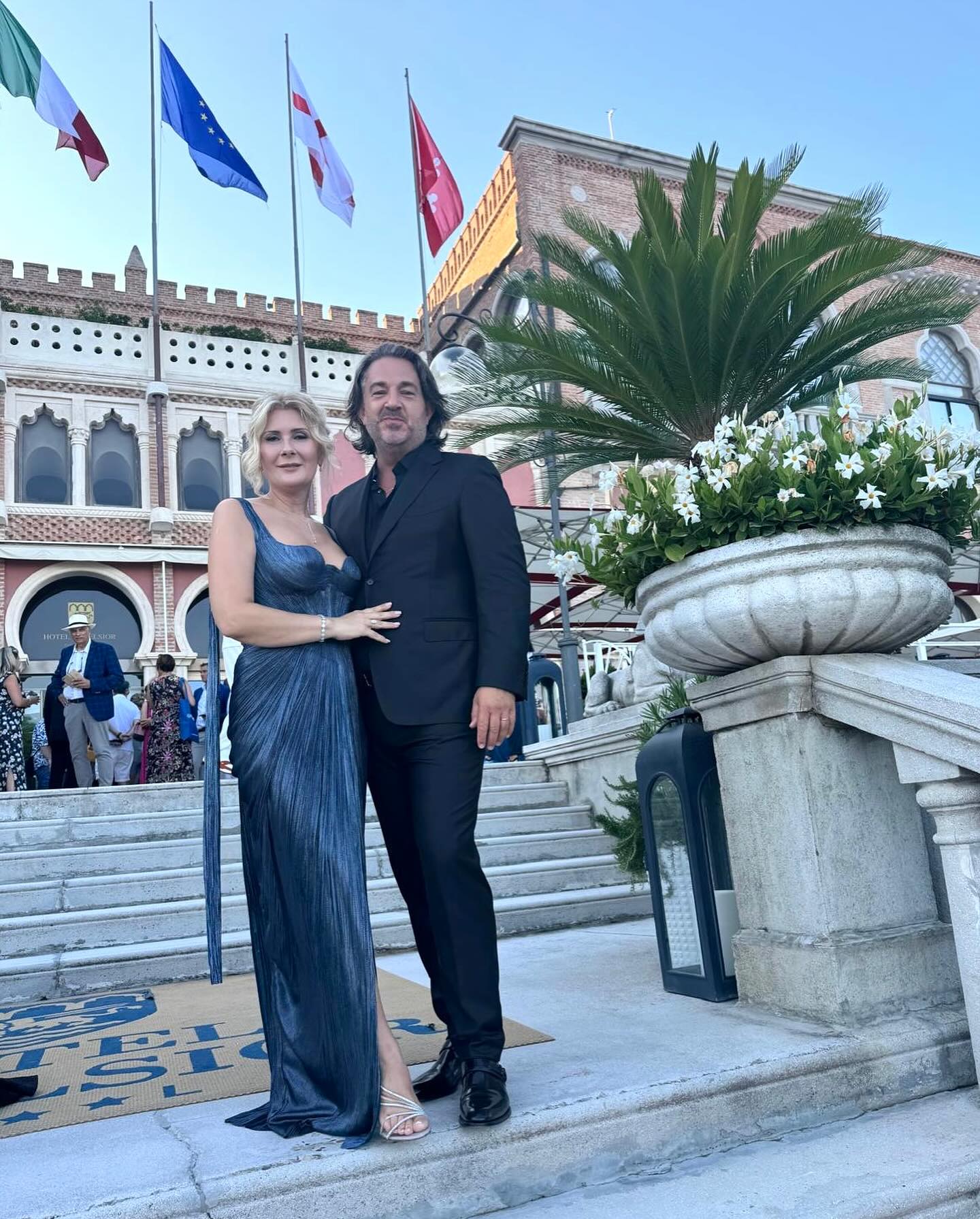 Alessandra Stoicescu, de mână cu Cate Blanchett la Festivalul de Film de la Veneția. Actrița a vorbit cu prezentatoarea: „Mulțumesc pentru magie”