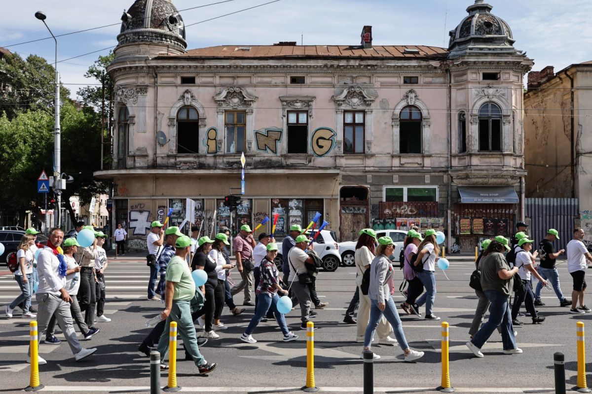 Sindicaliștii din administrația publică protestează în Capitală și amenință cu greva generală dacă măsurile Executivului sunt adoptate | VIDEO