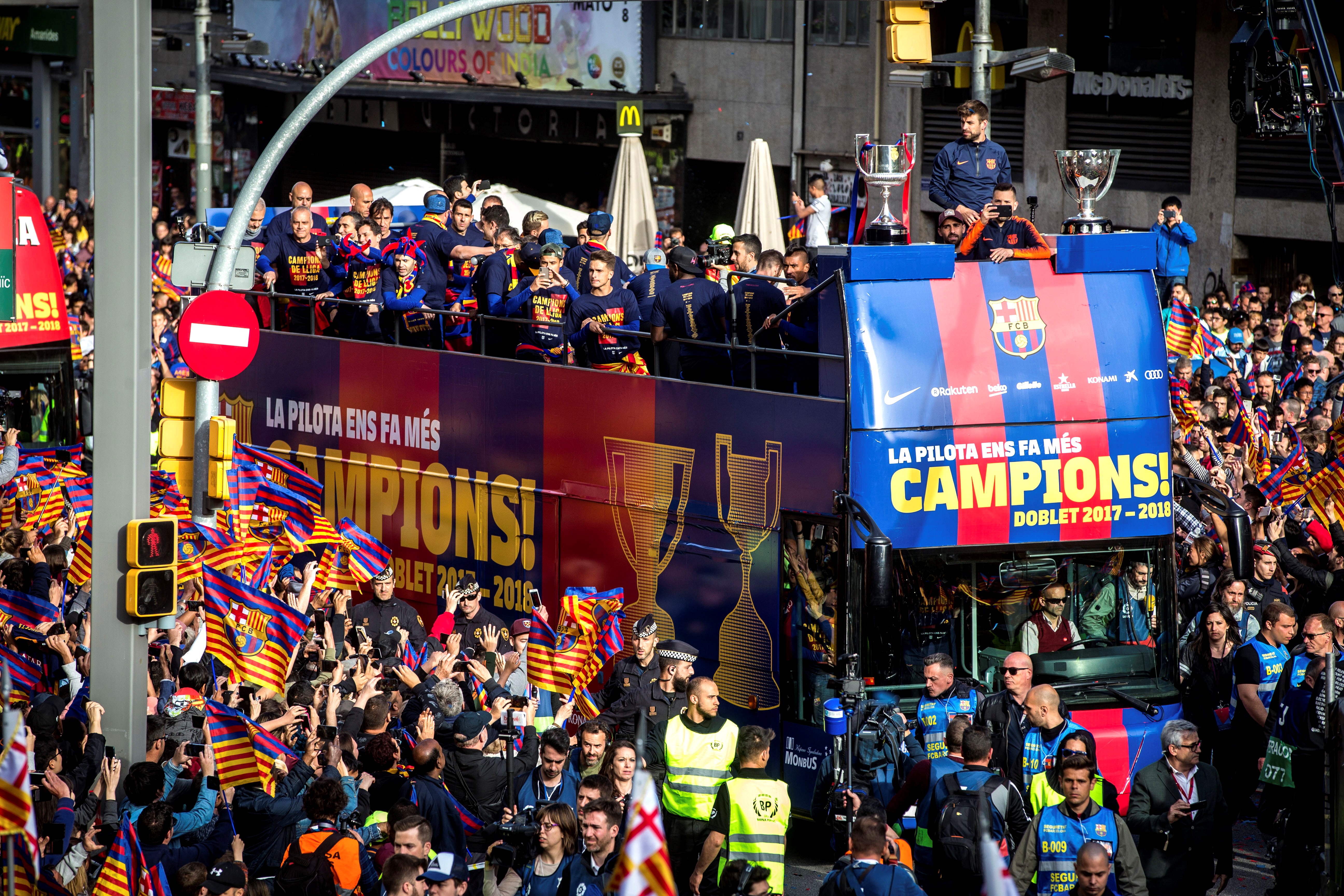 Barcelona este noua campioană a Spaniei. Catalanii au declanşat fiesta / GALERIE FOTO&VIDEO