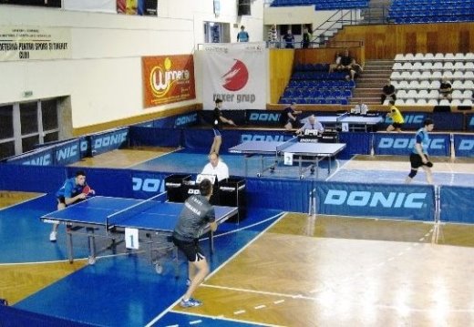 Cadeţii-minune Pletea şi Şipoş fac legea în Superliga de seniori