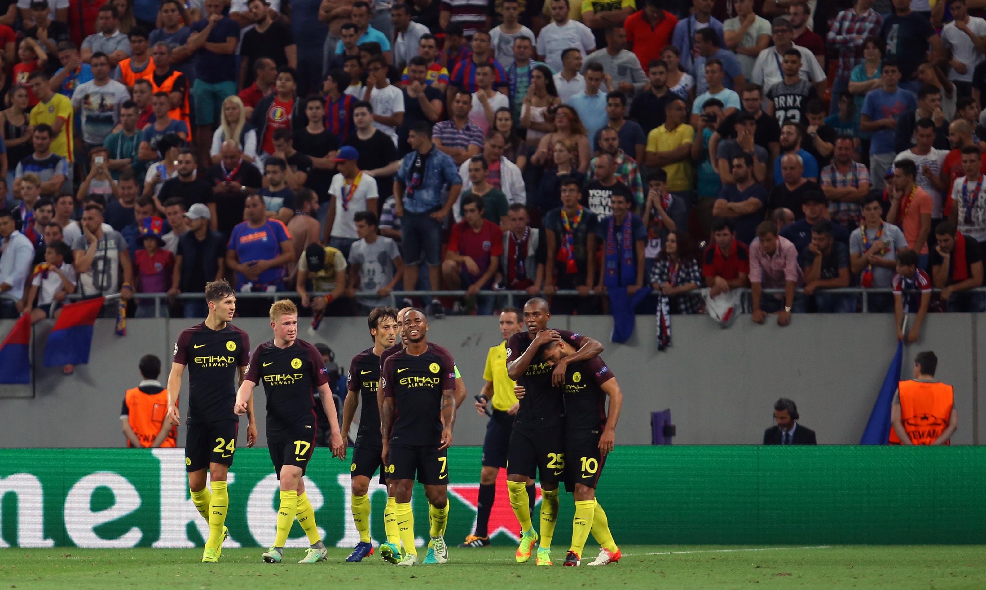Steaua  - Manchester City 0-5. Liga Campionilor, play-off, prima manșă. Steaua, batjocorită de ”cetățeni” și de dinamoviști! / LIVE BLOG