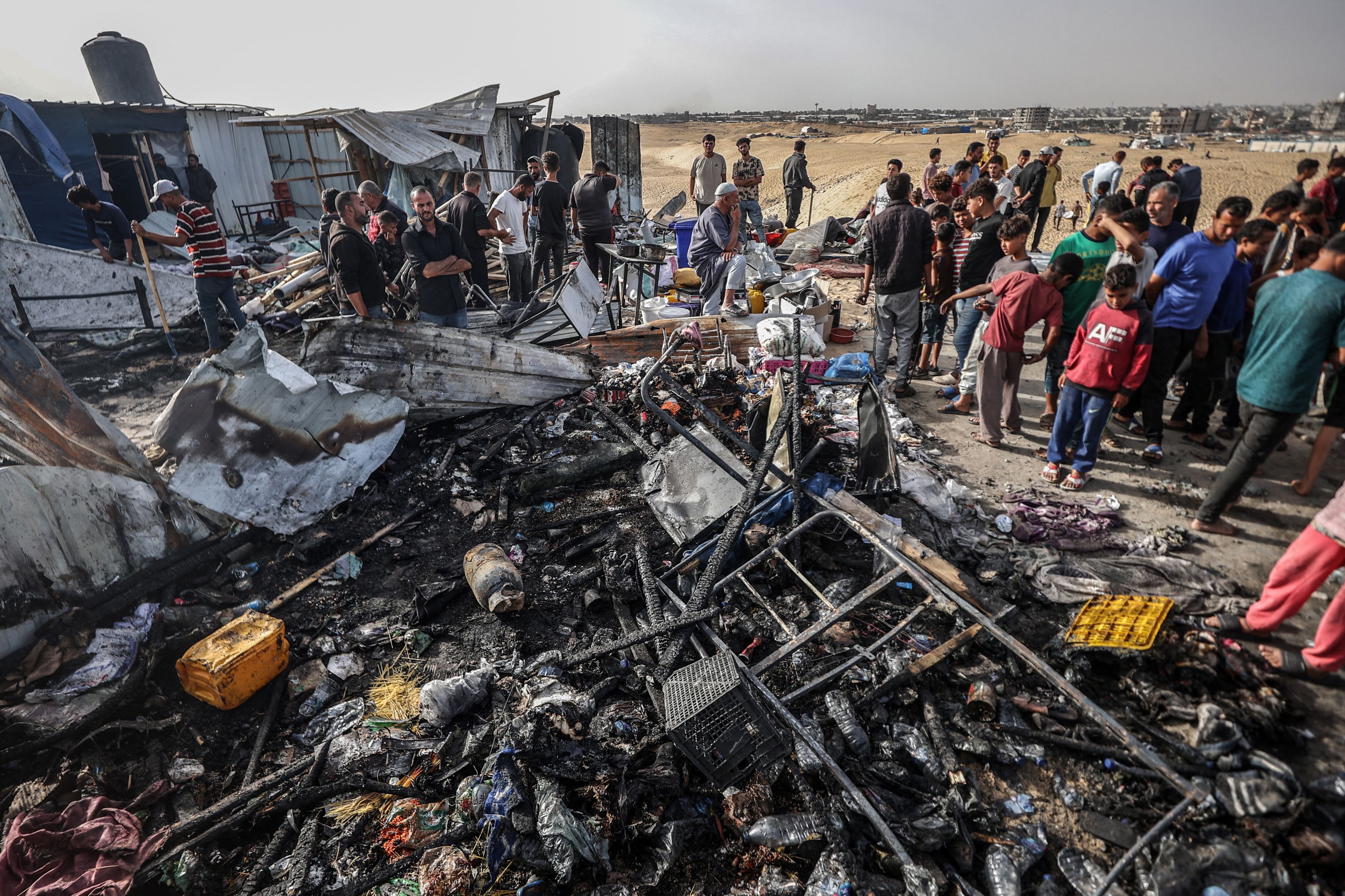 Indignare la nivel mondial după atacul israelian care a provocat moartea a 45 de palestinieni: „Această suferință umană trebuie să ia sfârșit” | VIDEO
