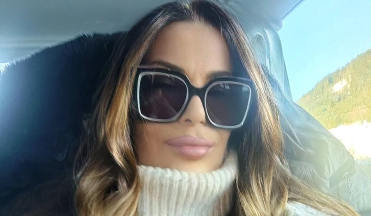 Cea mai frumoasă femeie din Balcani, înșelată de soțul pescar. Ana arată „ca o zeiță” la 62 de ani