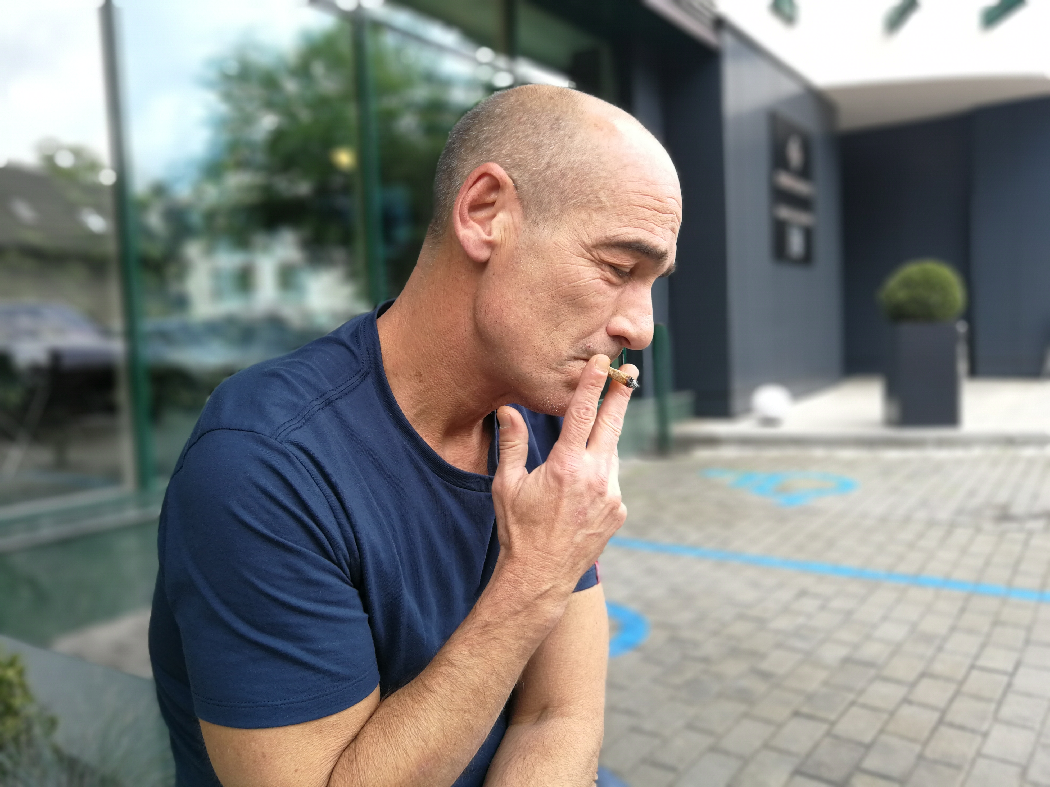 EXCLUSIV VIDEO/ Jean-Marc Barr a avut ca mentor un mare actor român. Ca gest de respect, l-a deshumat din cimitirul săracilor, iar cenușa i-a împrăștiat-o la Luvru